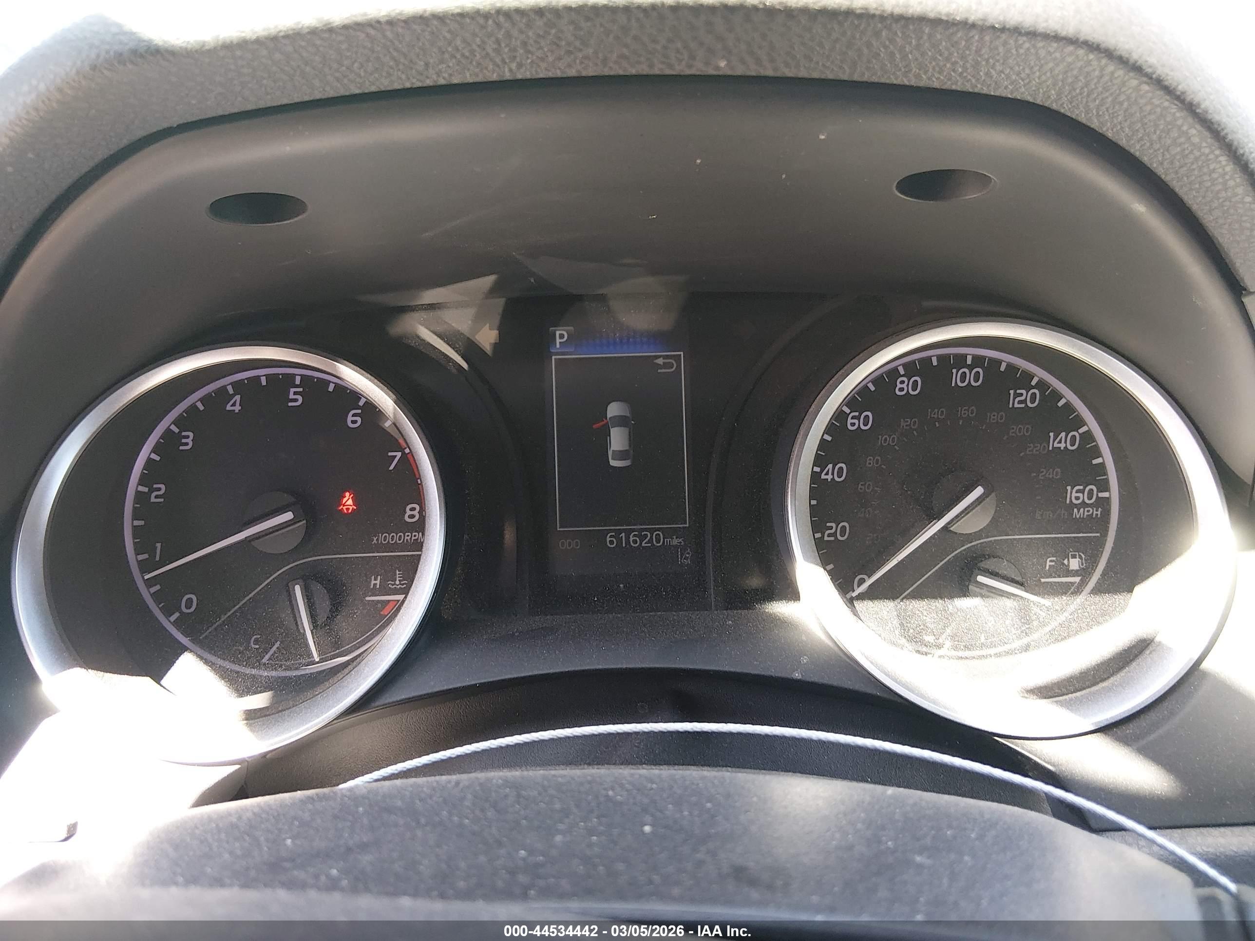TOYOTA CAMRY image 7