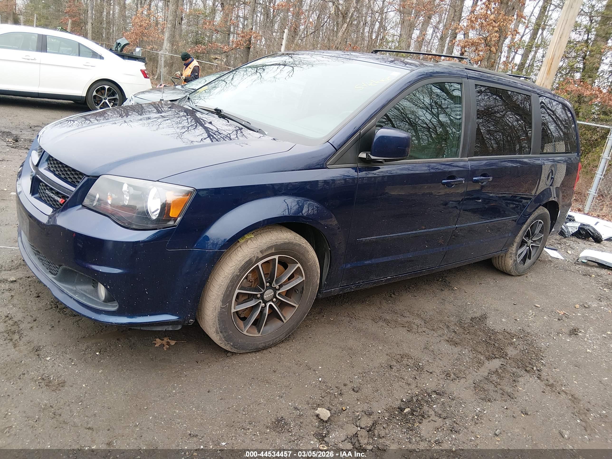 DODGE GRAND image 2