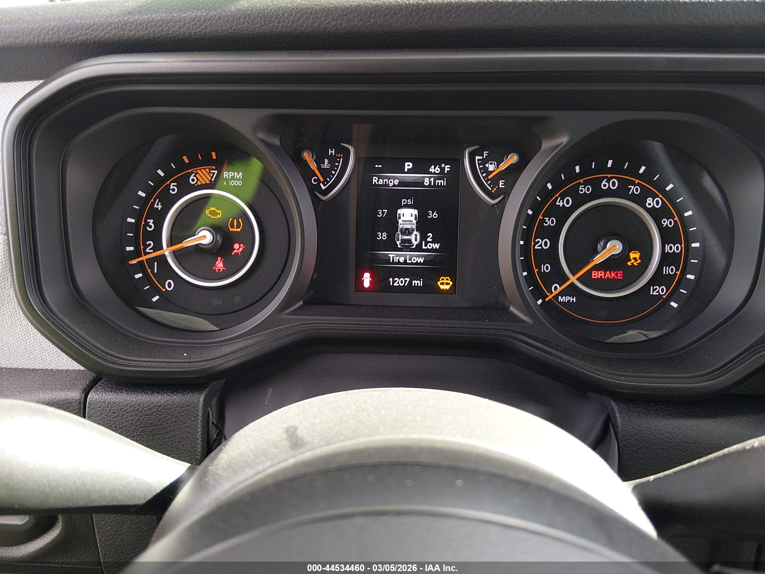 JEEP WRANGLER image 7