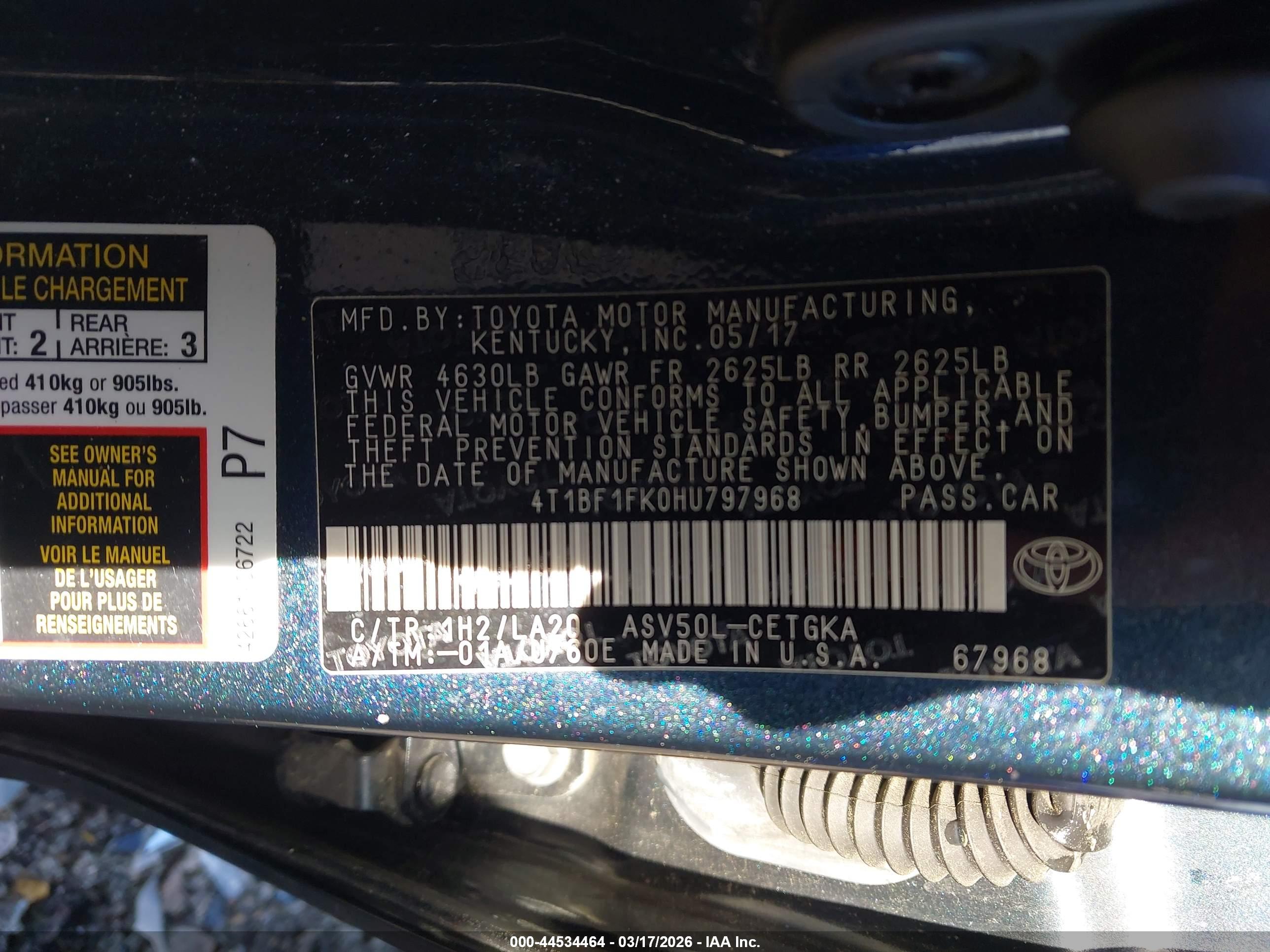 TOYOTA CAMRY image 9
