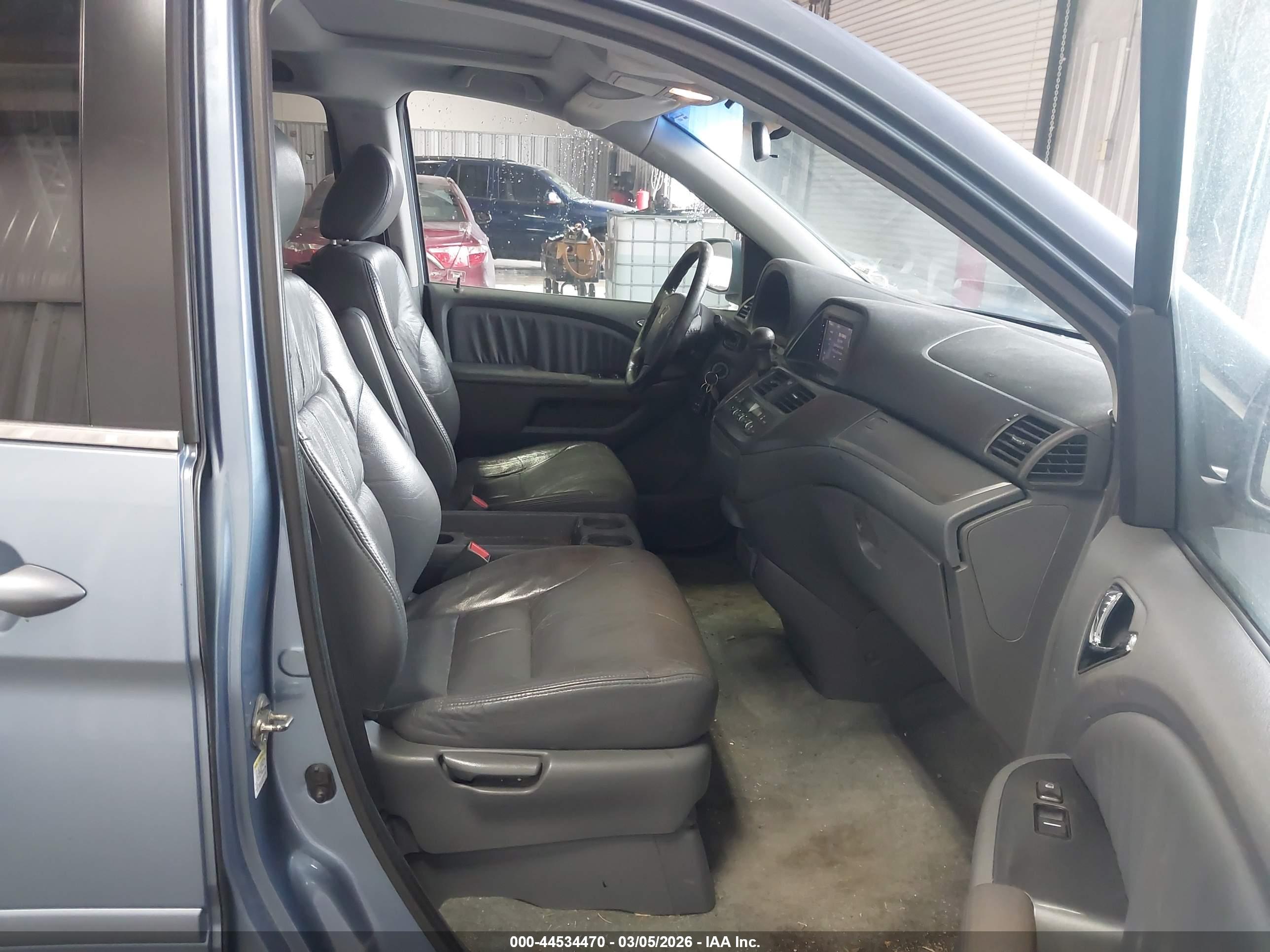 HONDA ODYSSEY image 5
