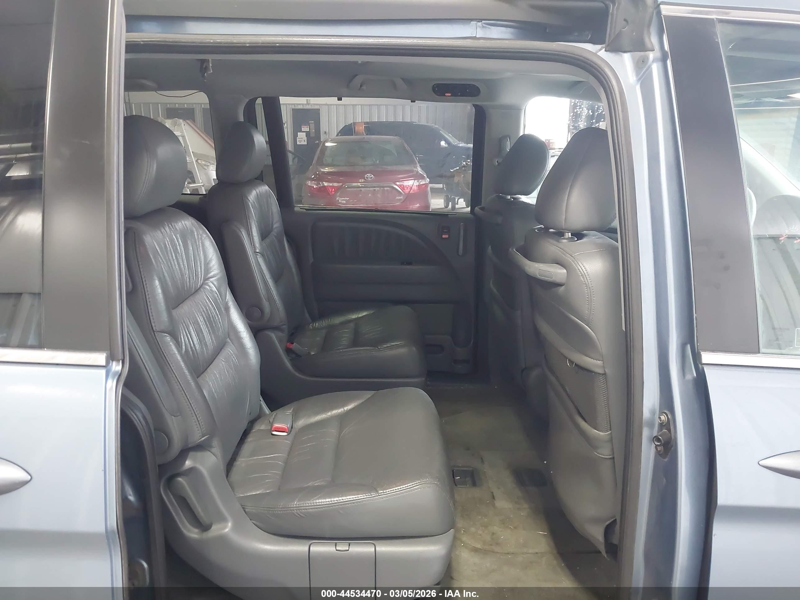 HONDA ODYSSEY image 8