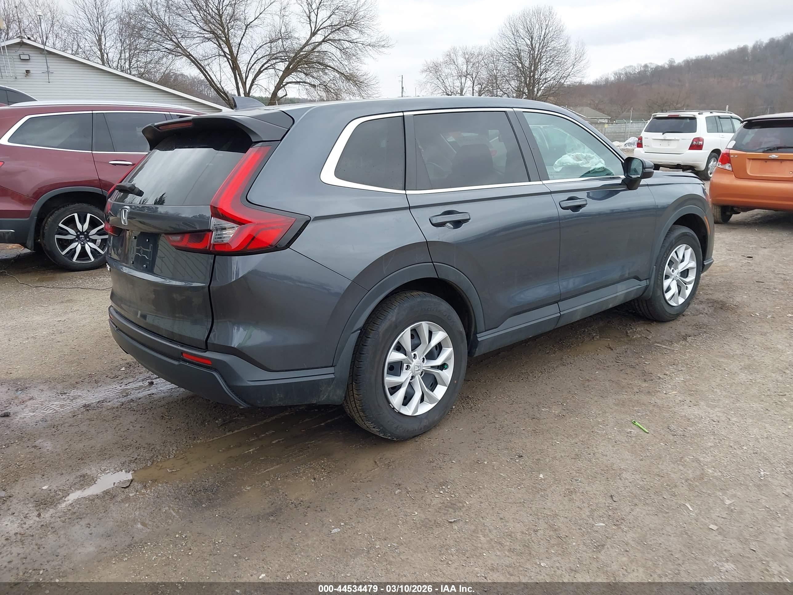 HONDA CR-V image 4