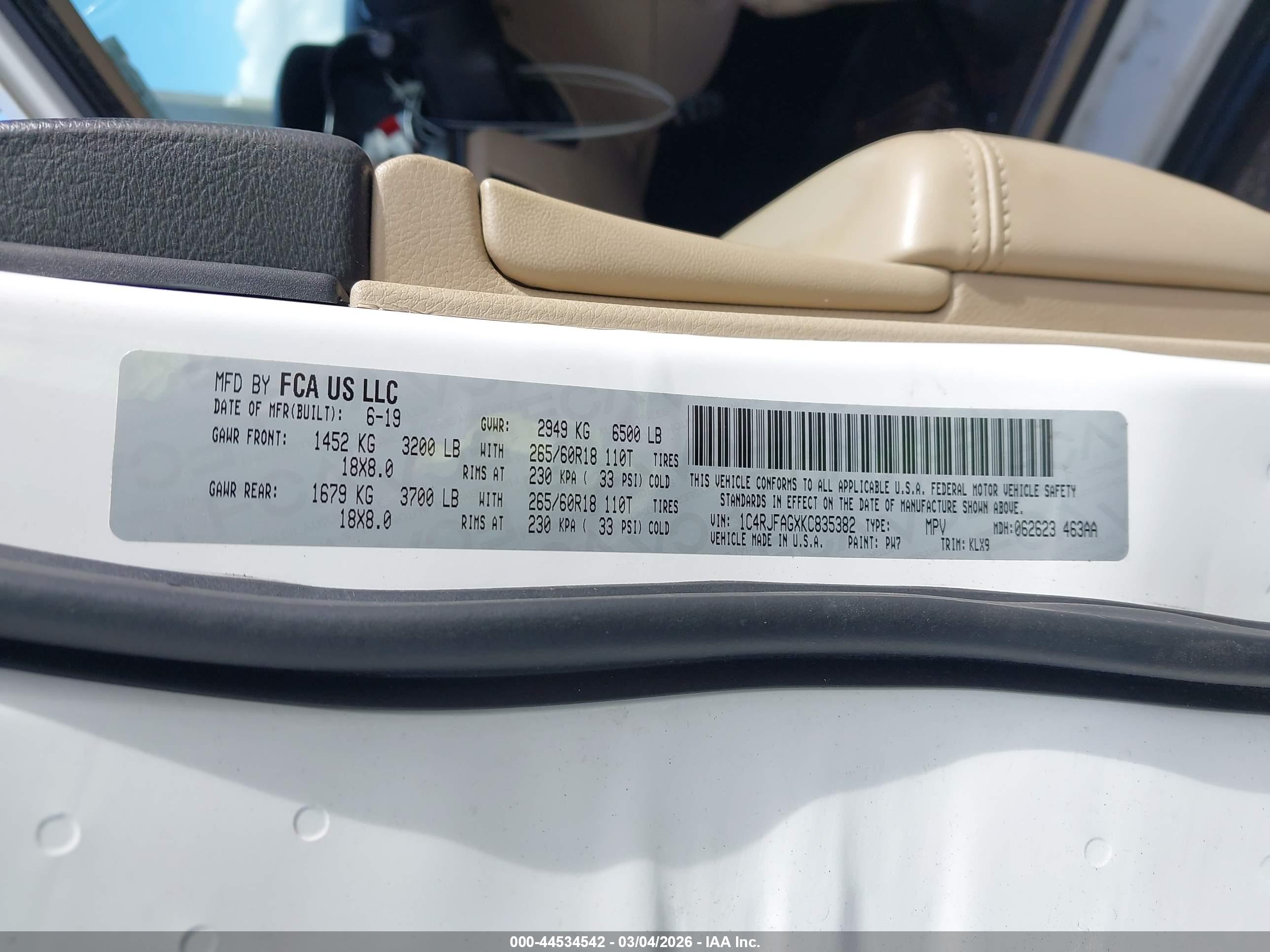 JEEP GRAND image 9