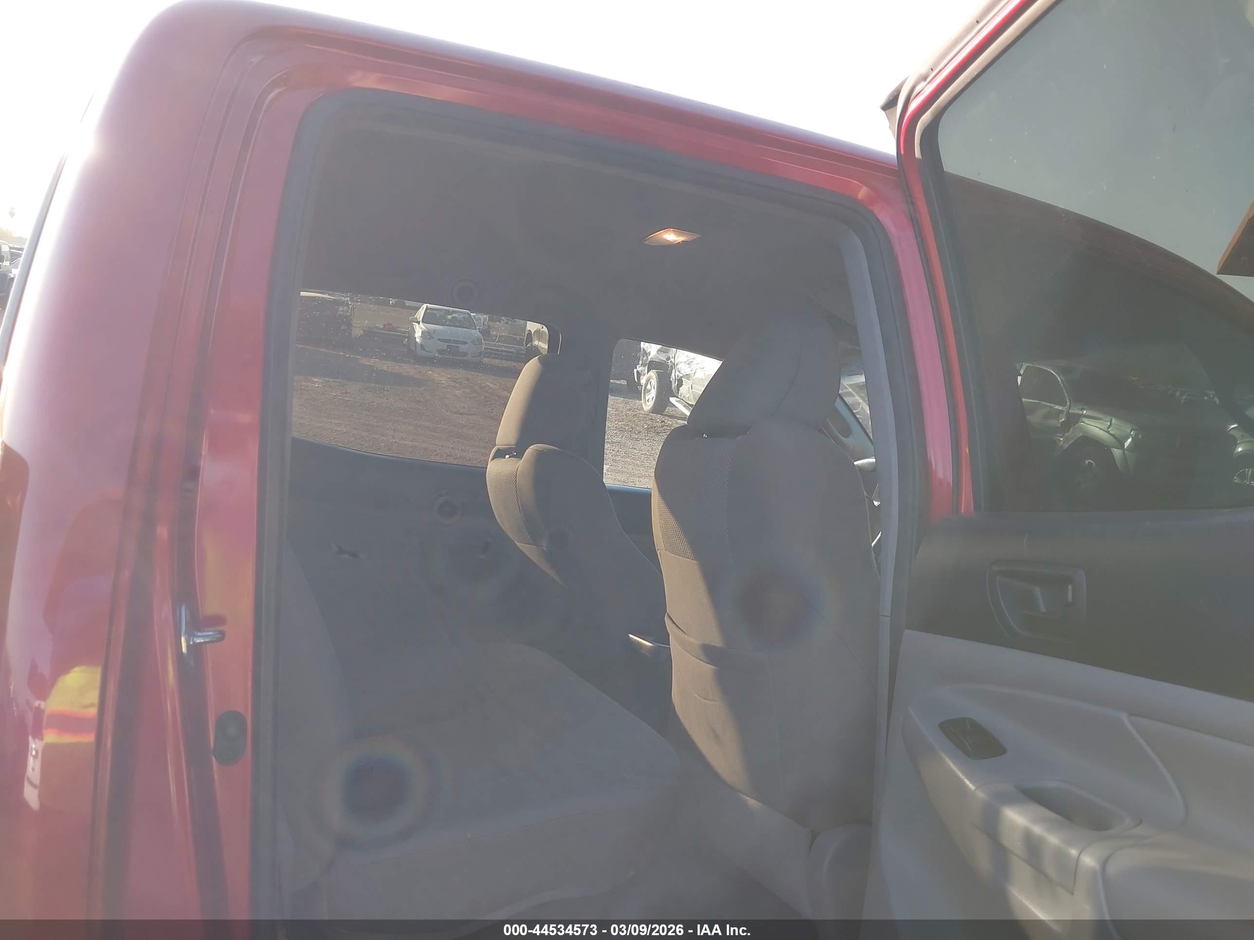 TOYOTA TACOMA image 8