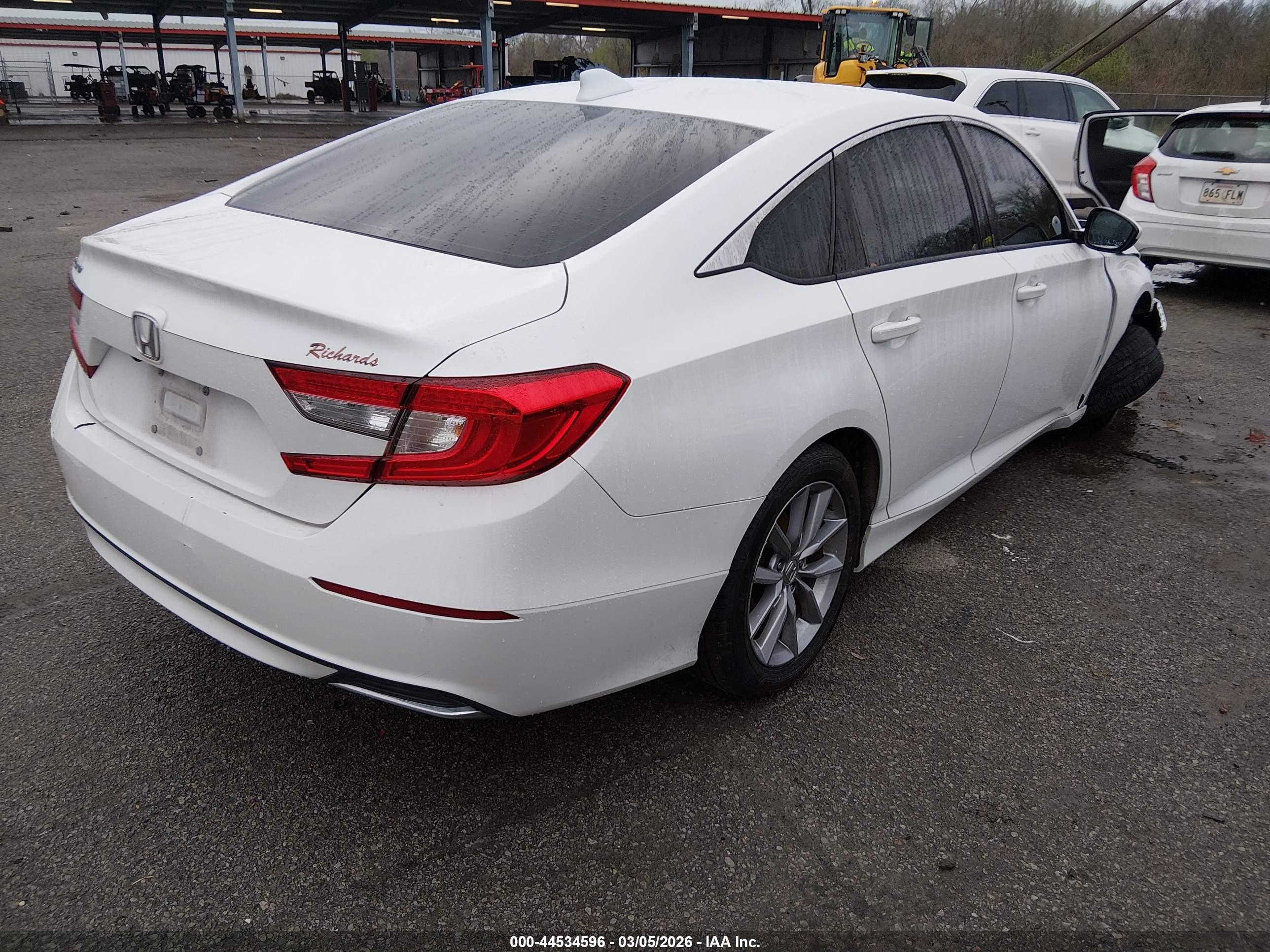 HONDA ACCORD image 4