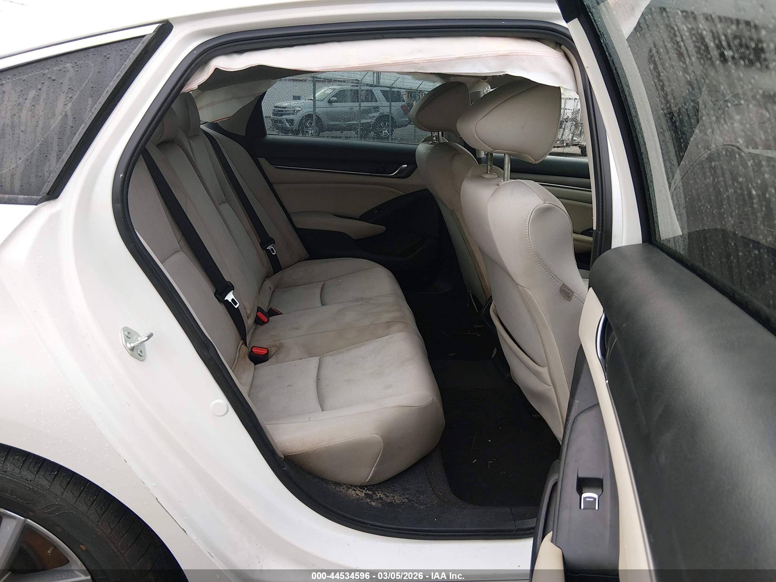 HONDA ACCORD image 8