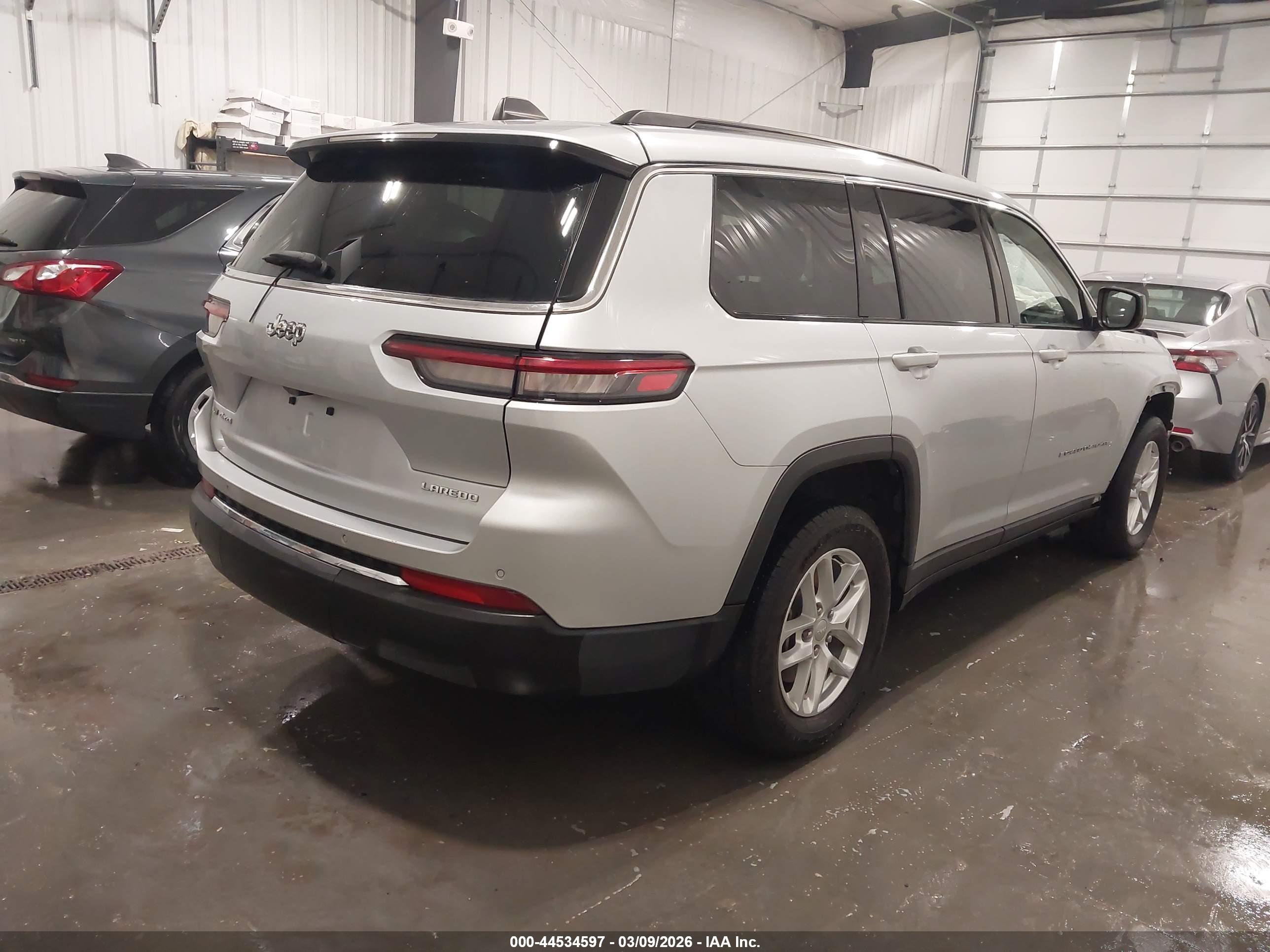 JEEP GRAND image 4