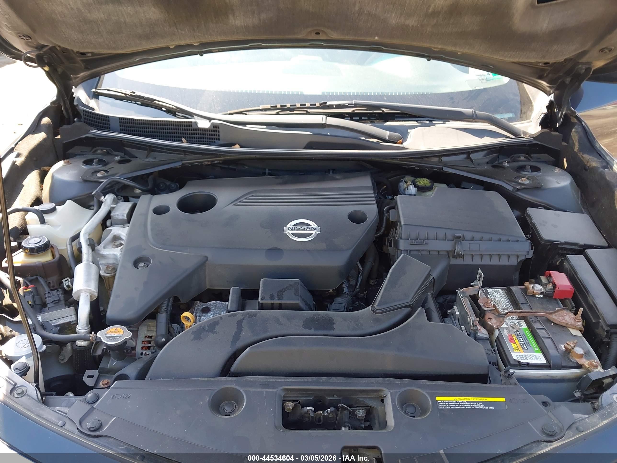 NISSAN ALTIMA image 10