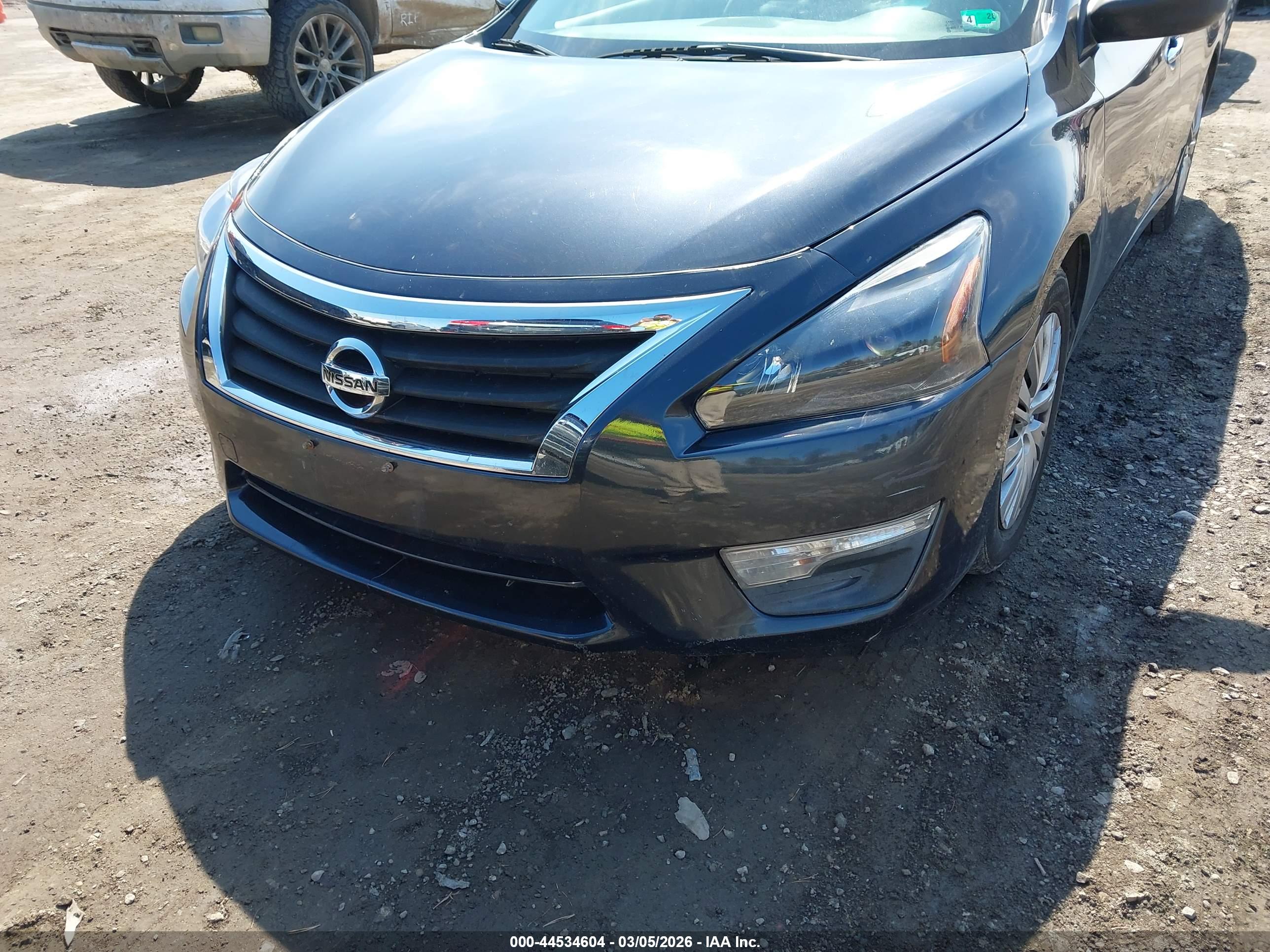 NISSAN ALTIMA image 6