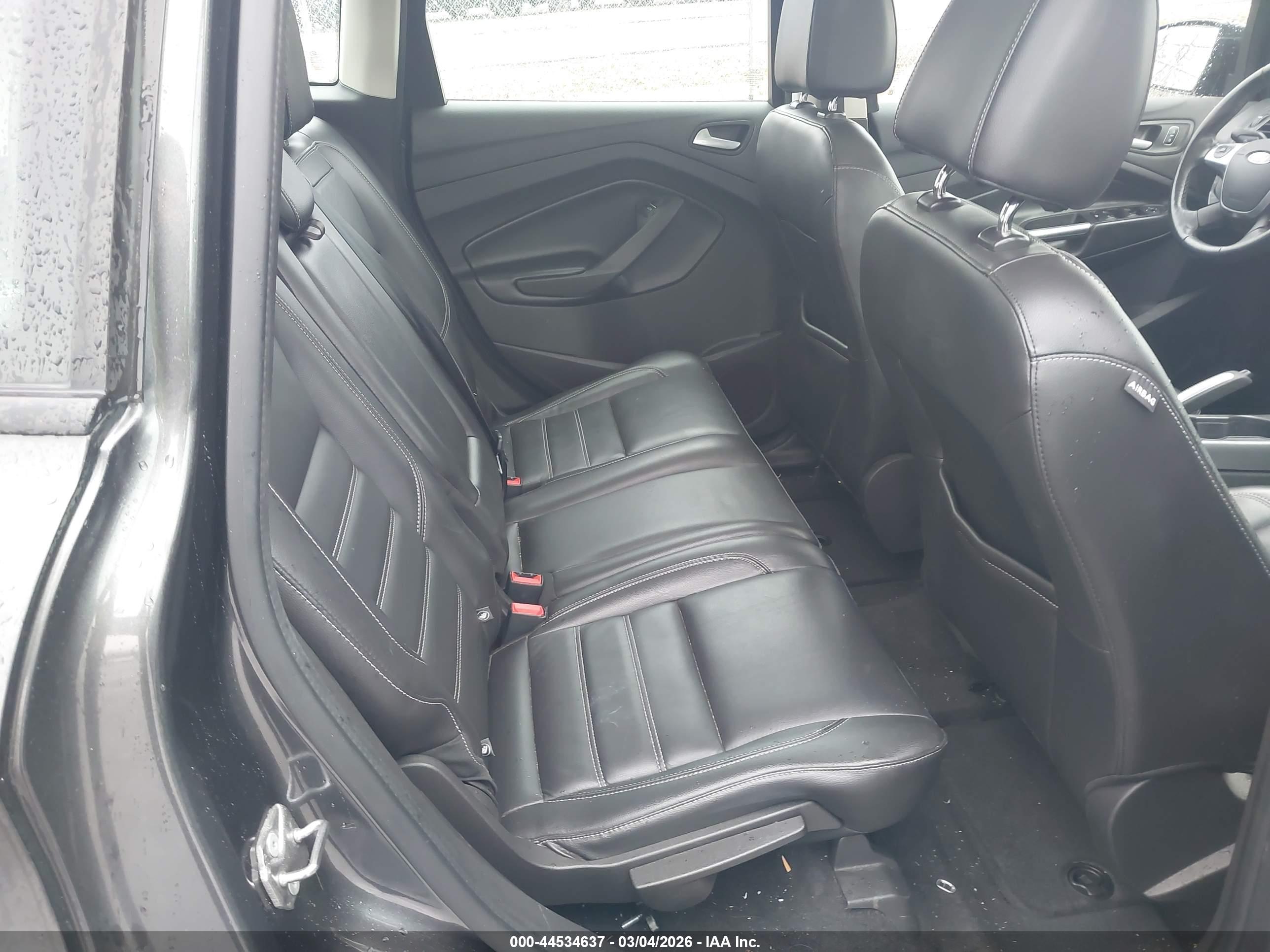 FORD C-MAX image 8