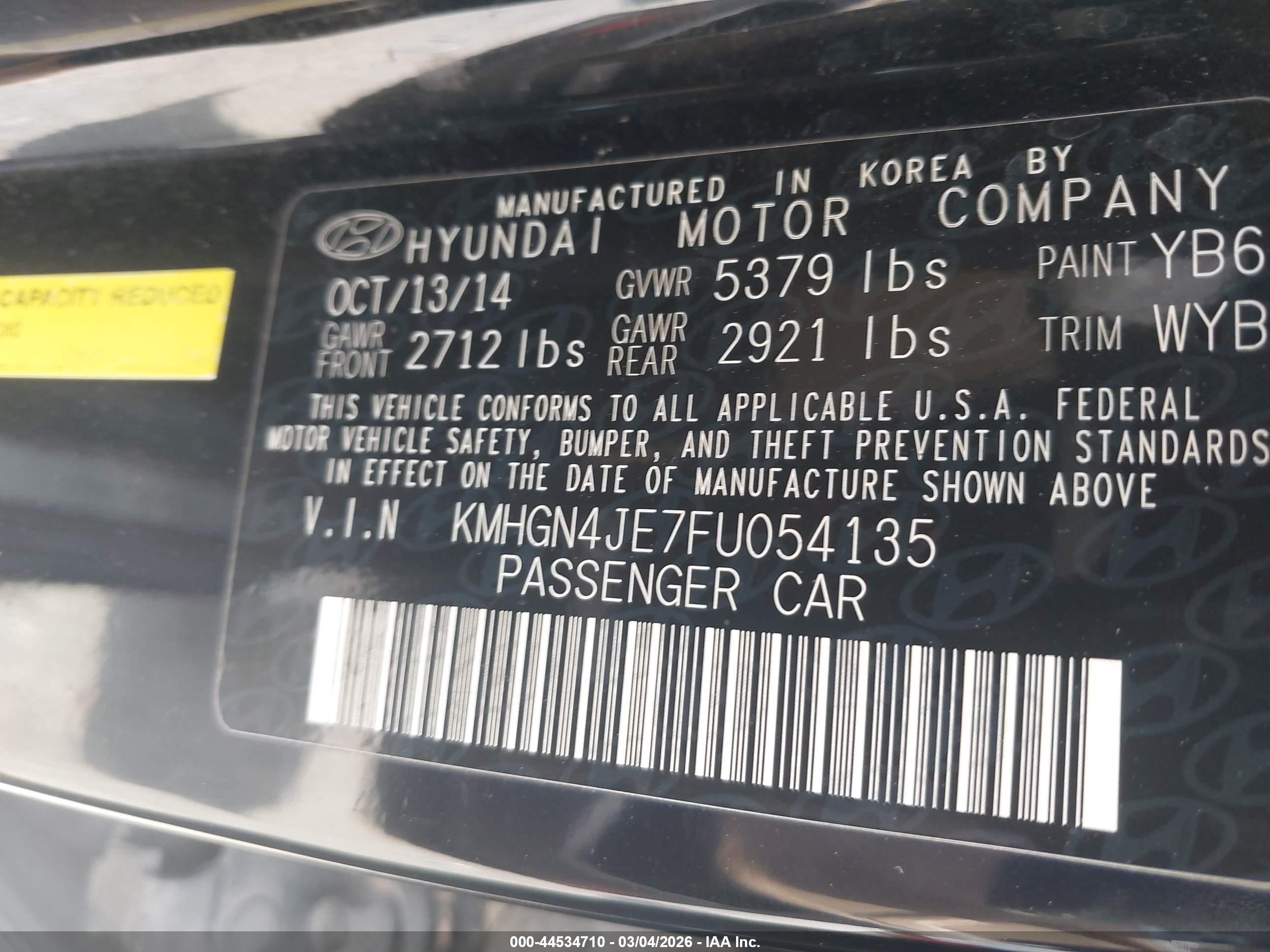 HYUNDAI GENESIS image 9