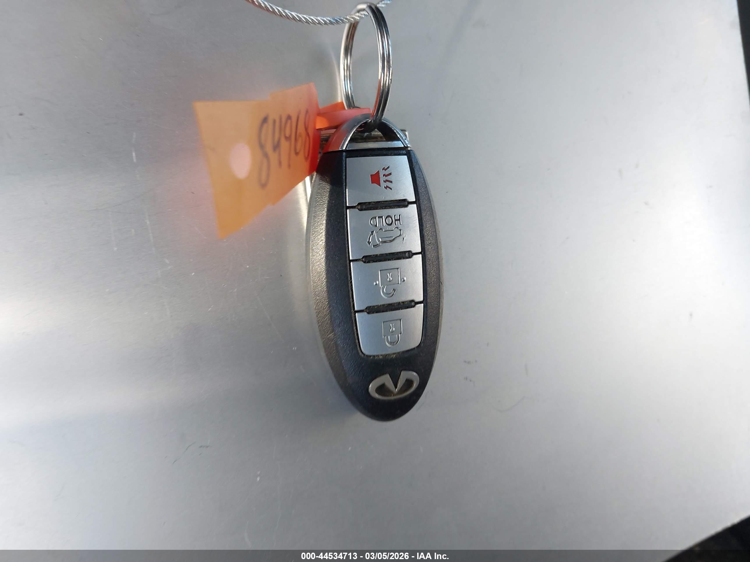 INFINITI JX35 image 11