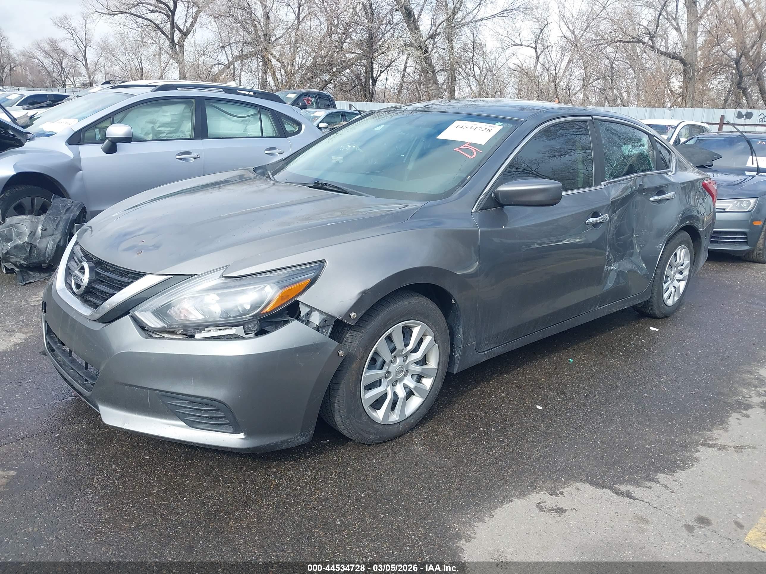 NISSAN ALTIMA image 2