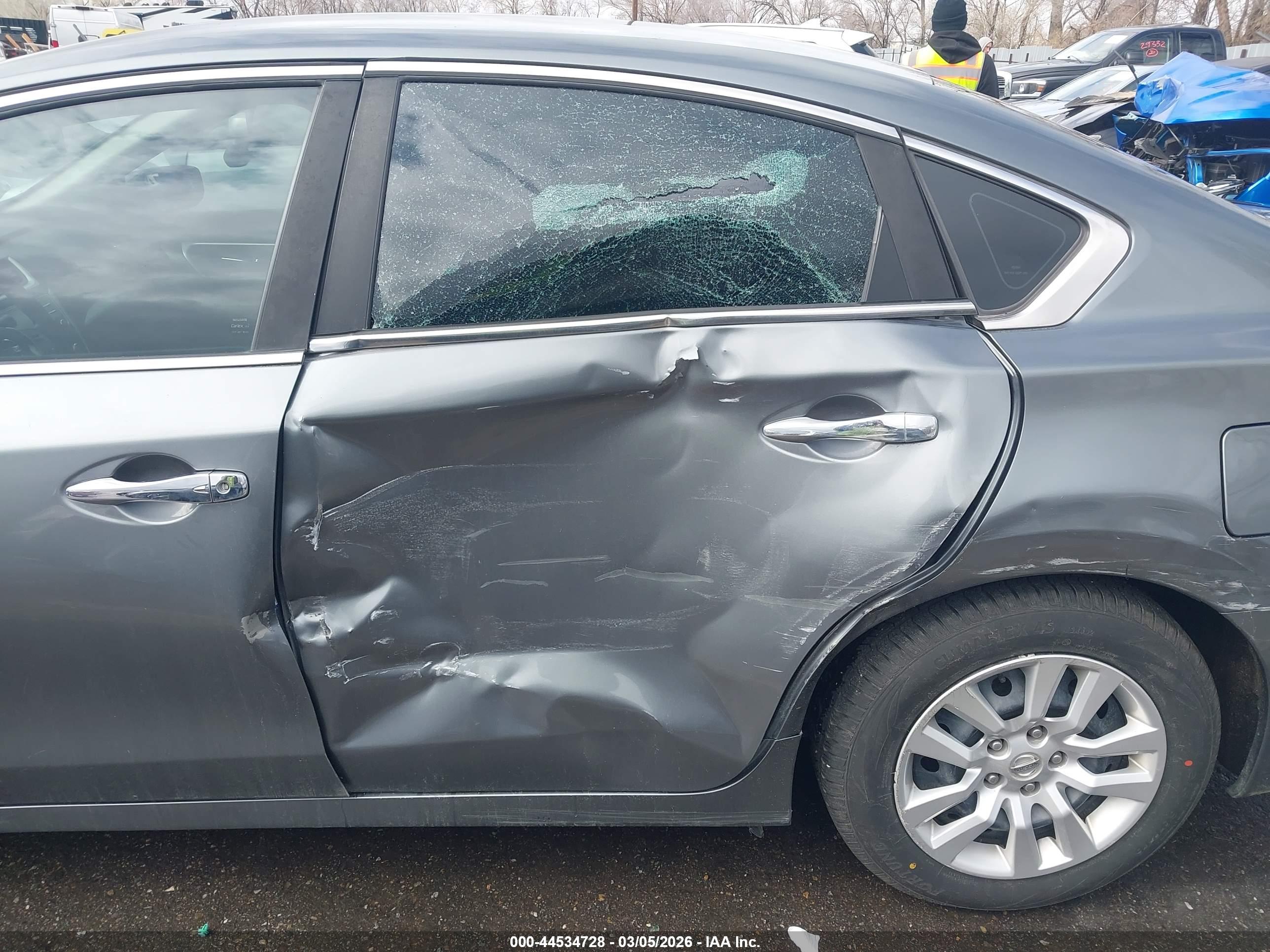 NISSAN ALTIMA image 6