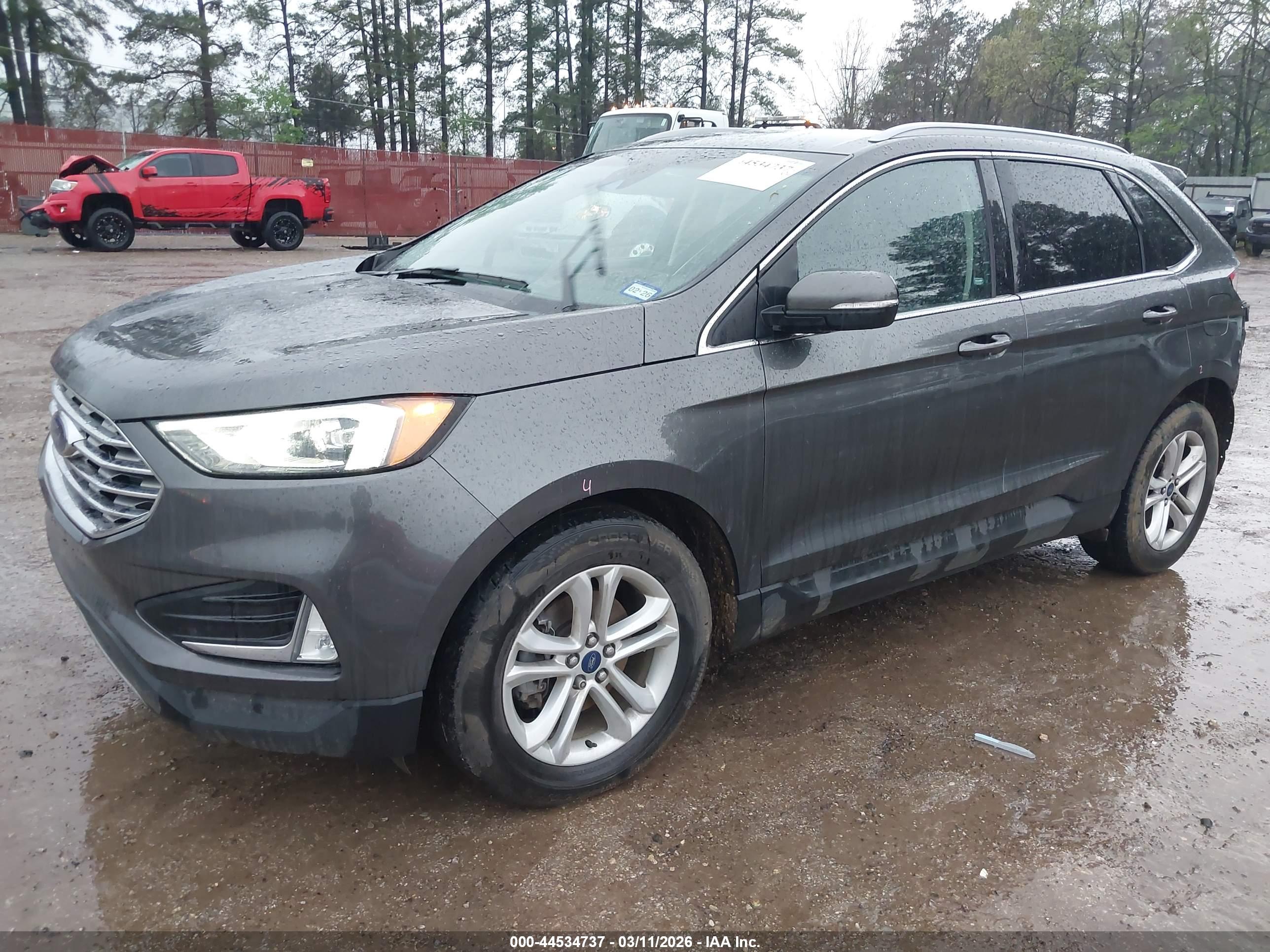 FORD EDGE image 2