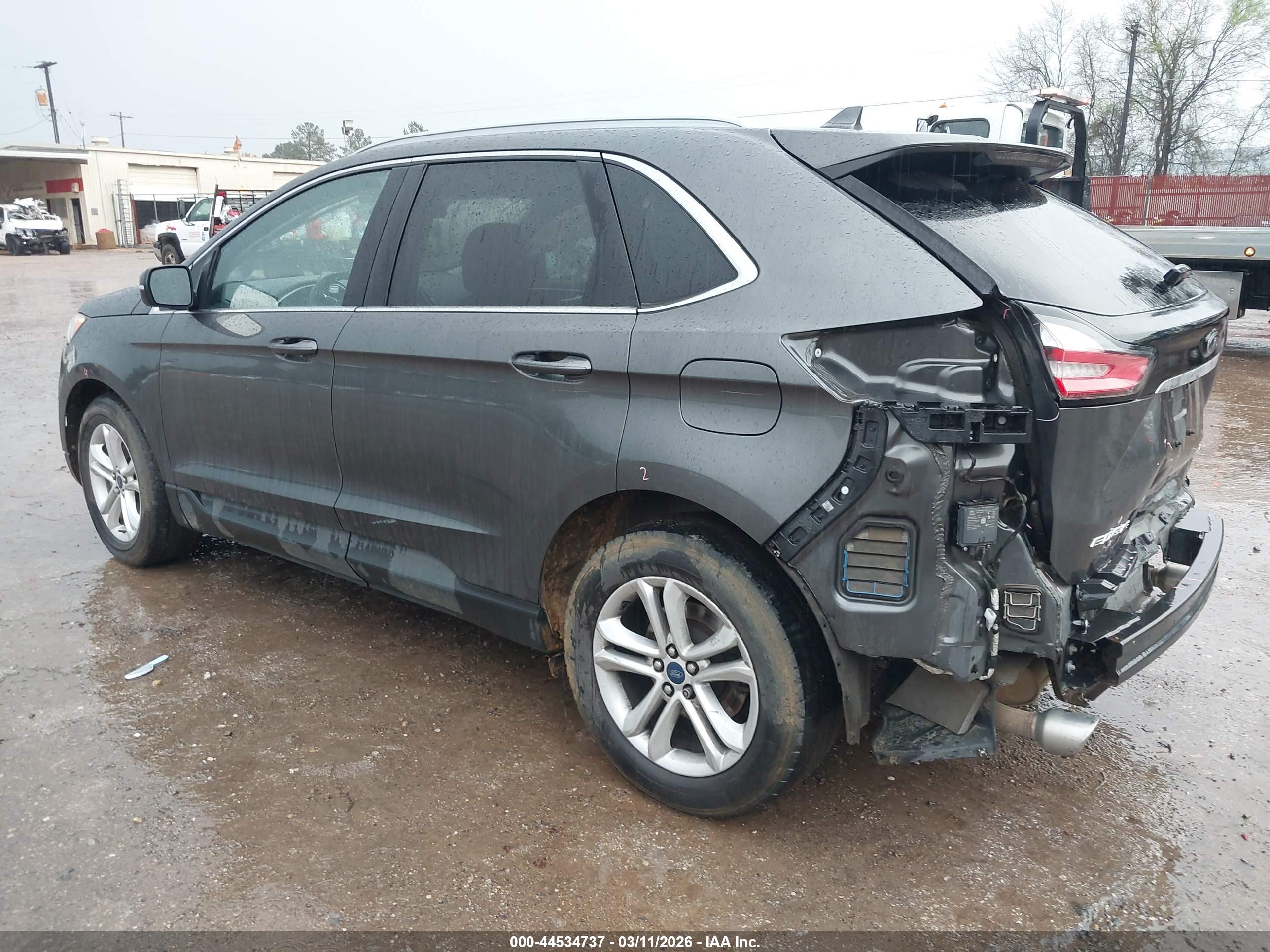 FORD EDGE image 3