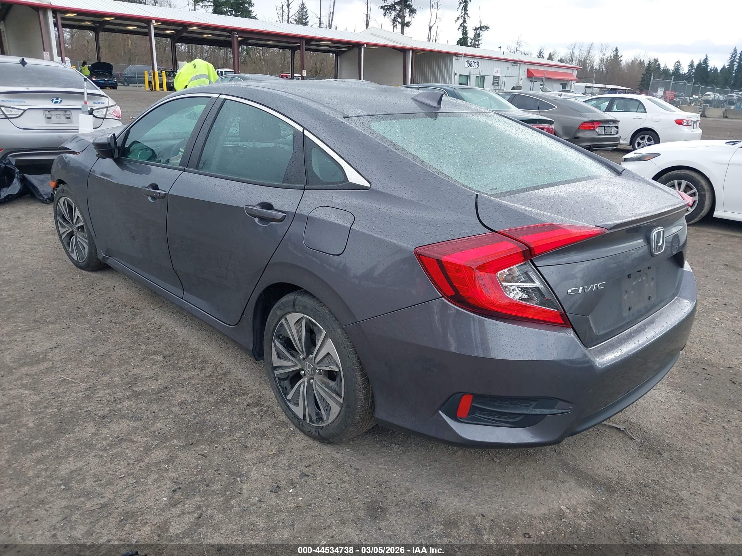 HONDA CIVIC image 3