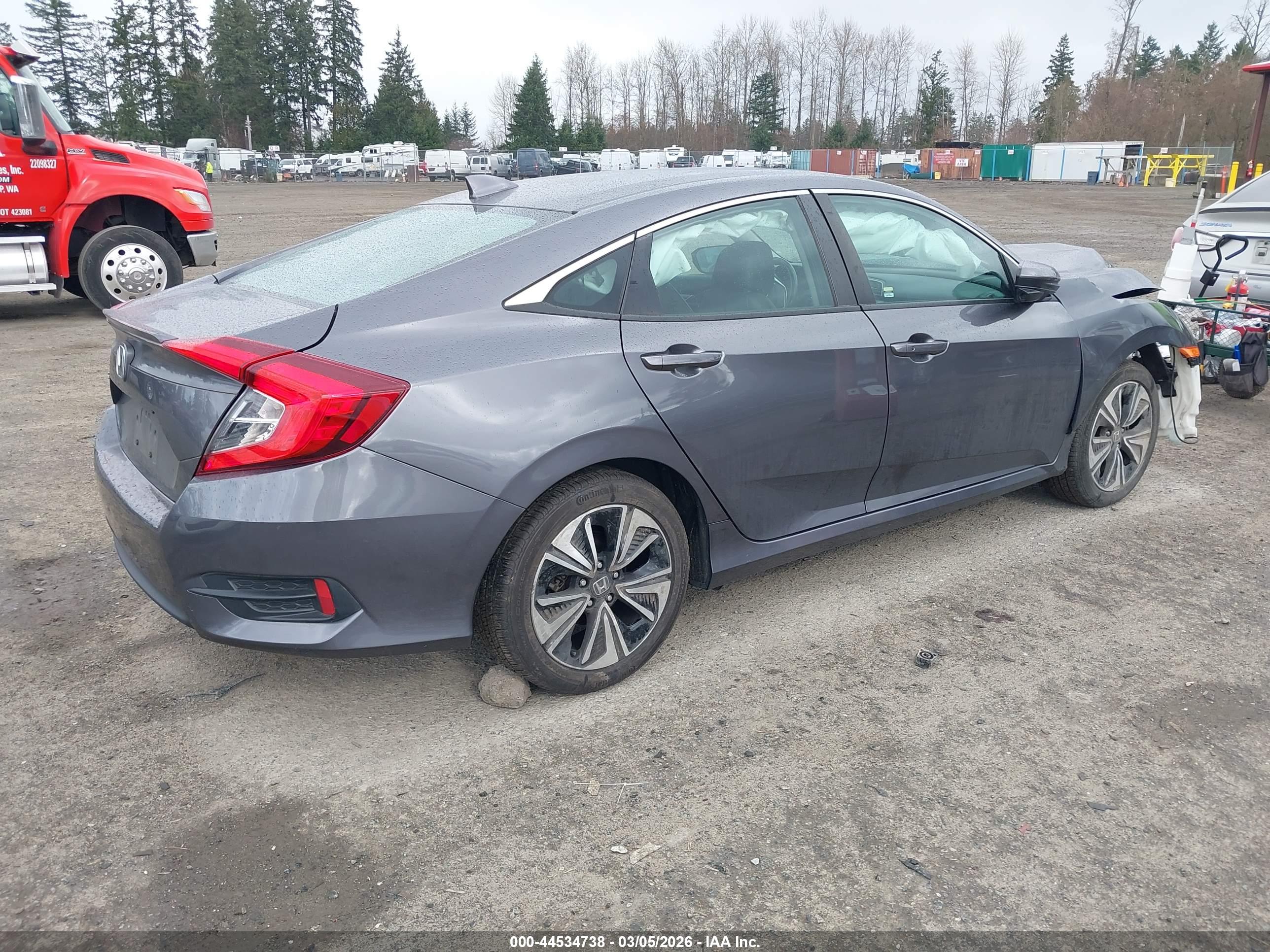 HONDA CIVIC image 4
