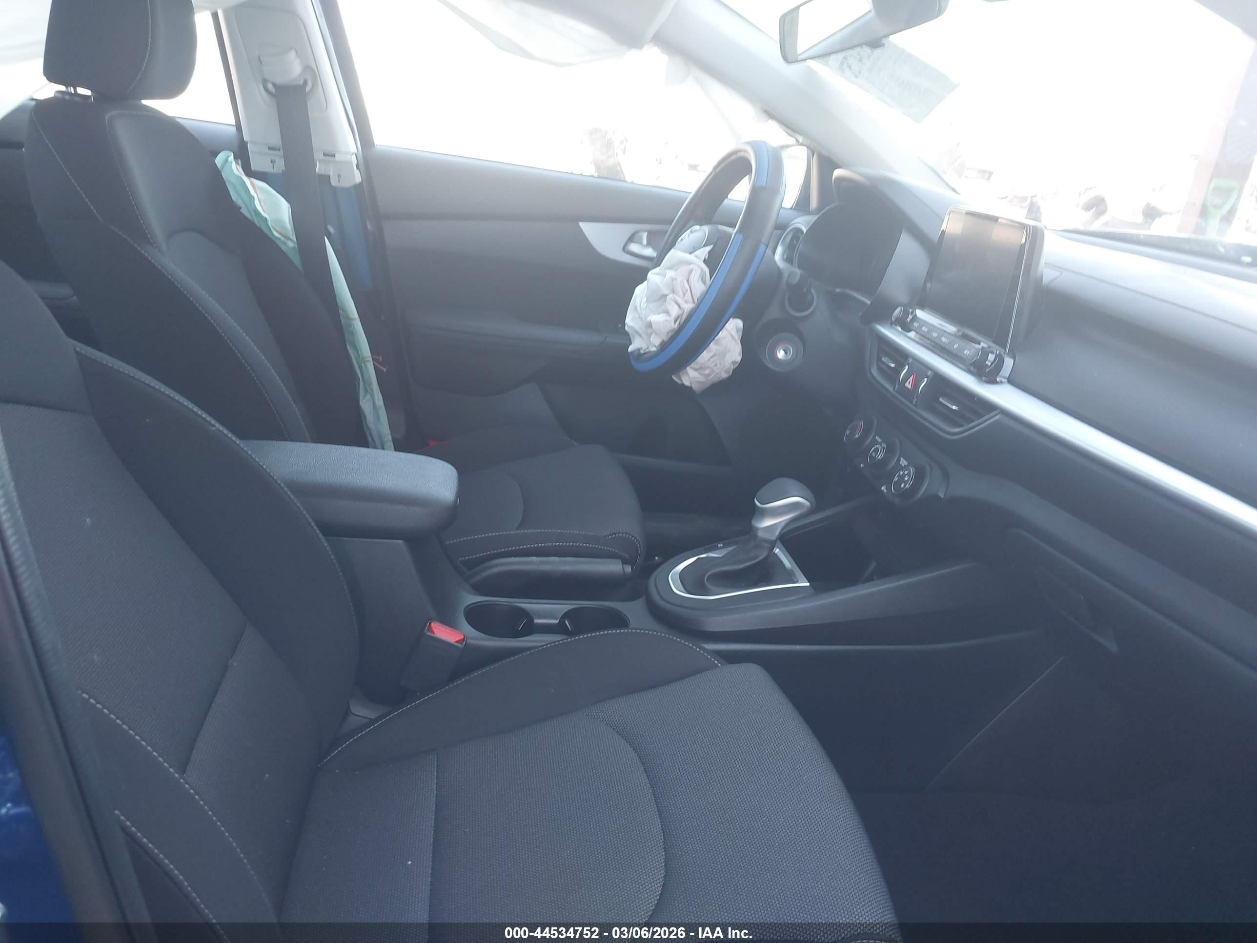 KIA FORTE image 5