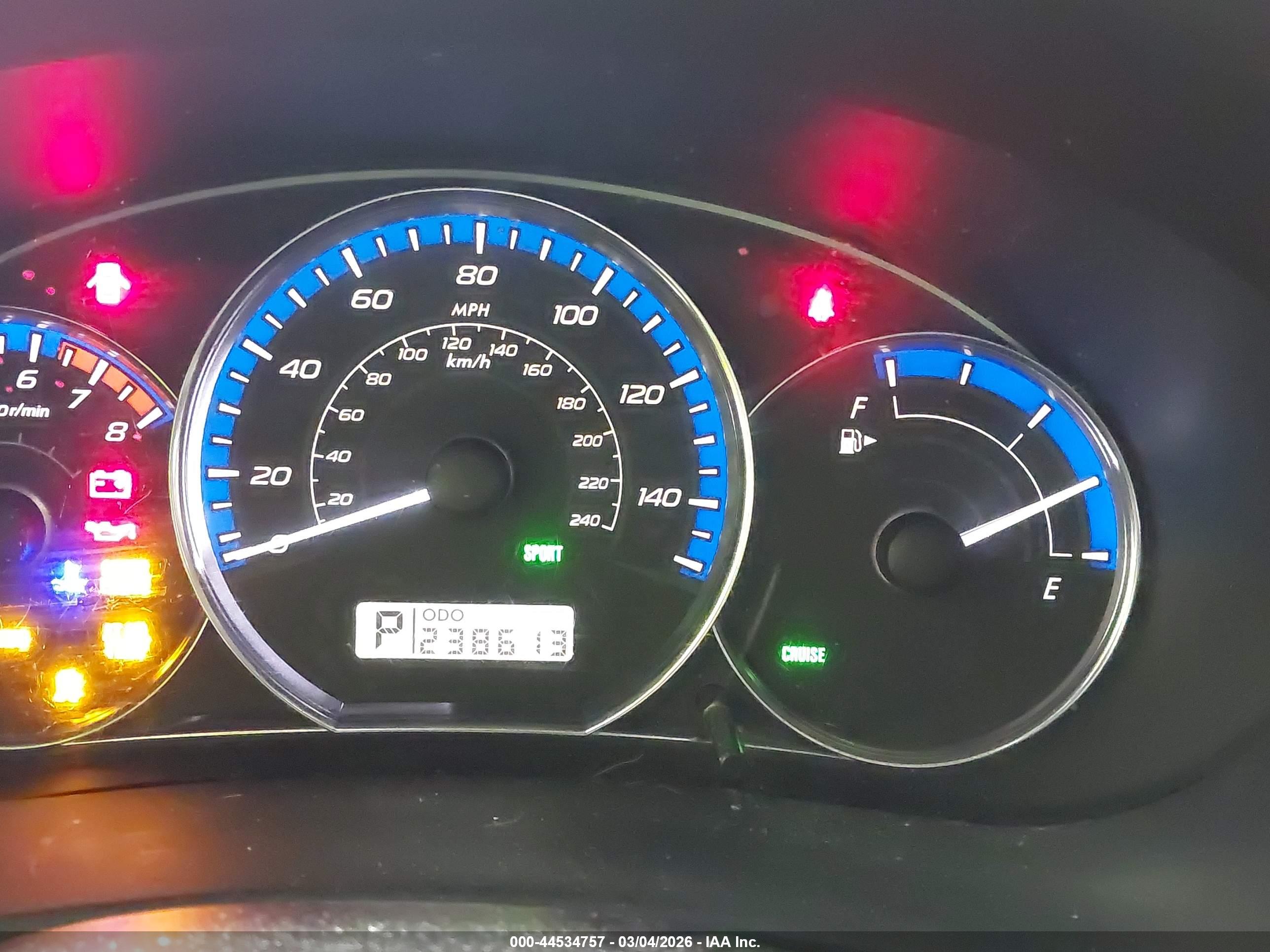 SUBARU FORESTER image 7