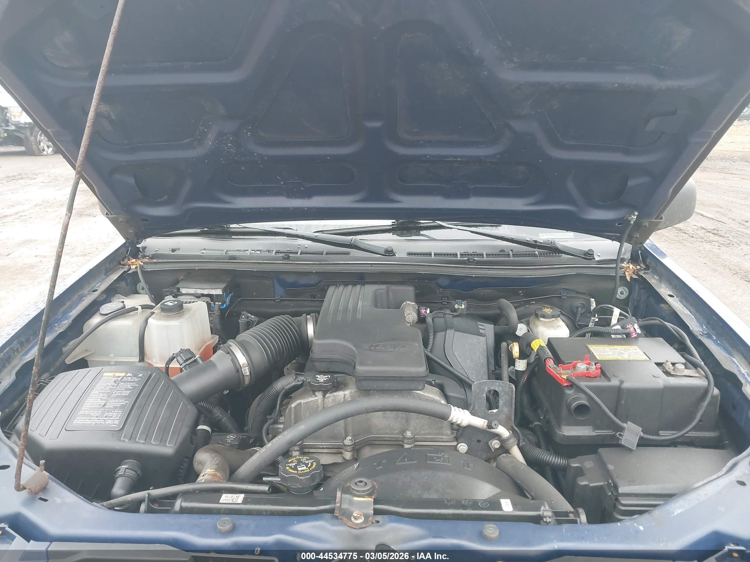 CHEVROLET COLORADO image 10