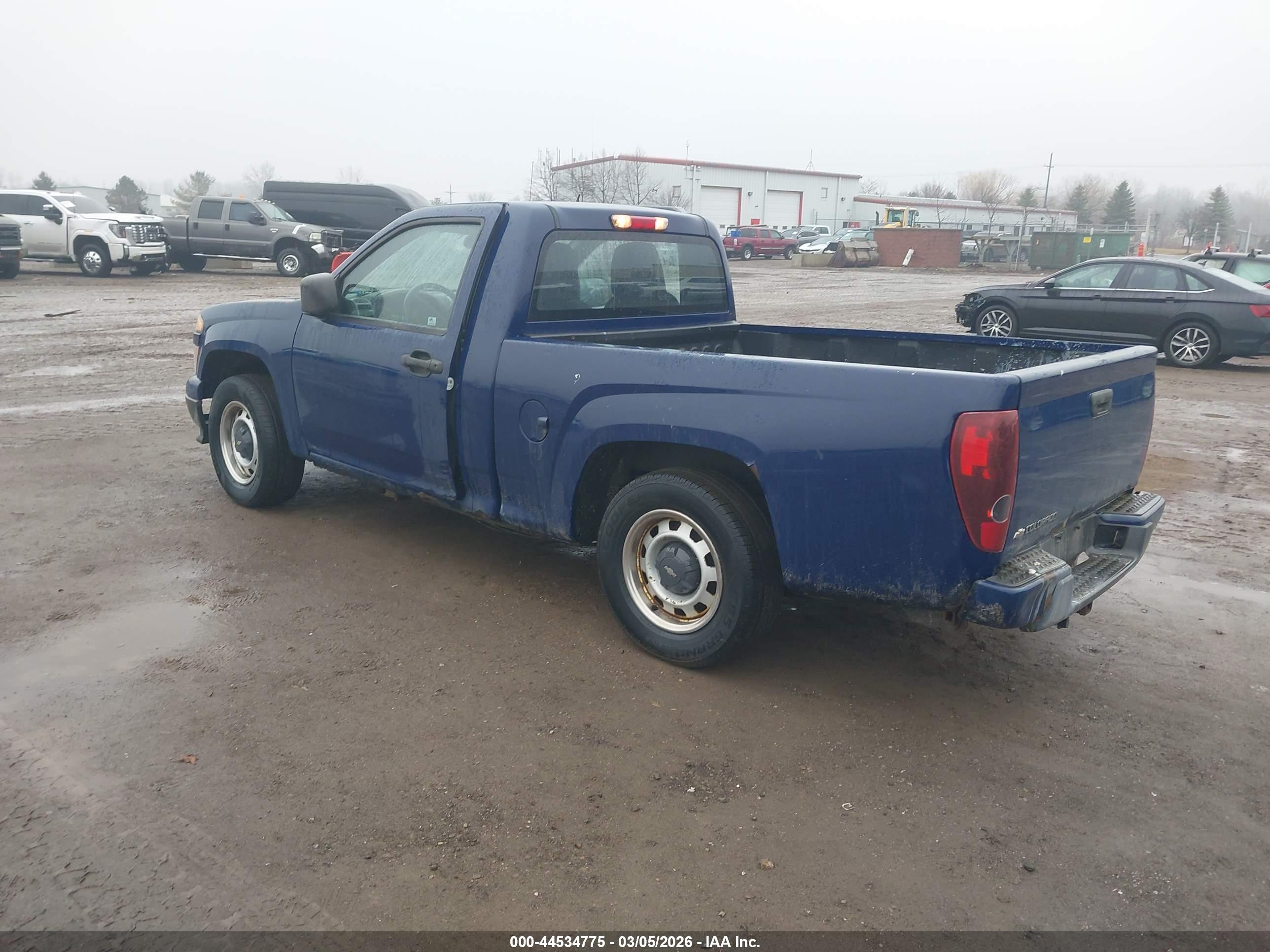 CHEVROLET COLORADO image 3