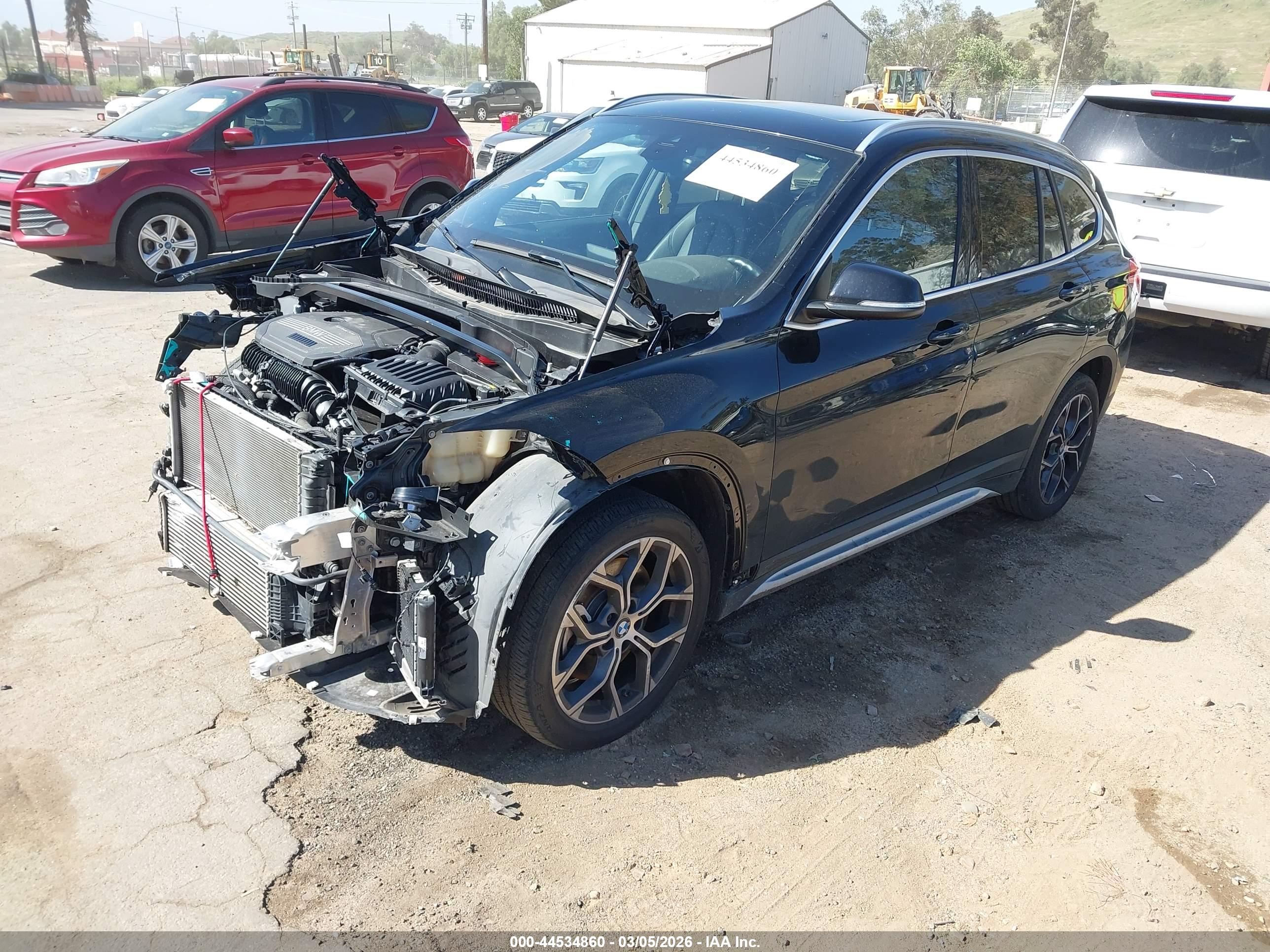 BMW X1 image 2