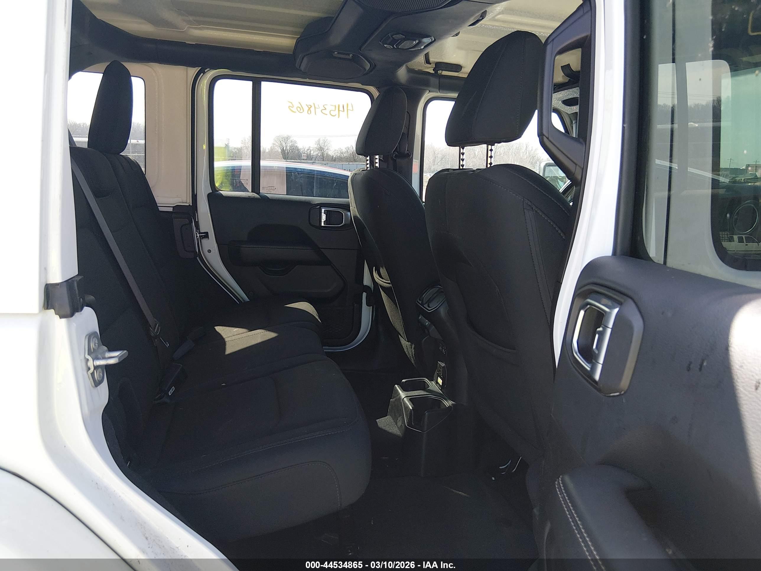 JEEP WRANGLER image 8