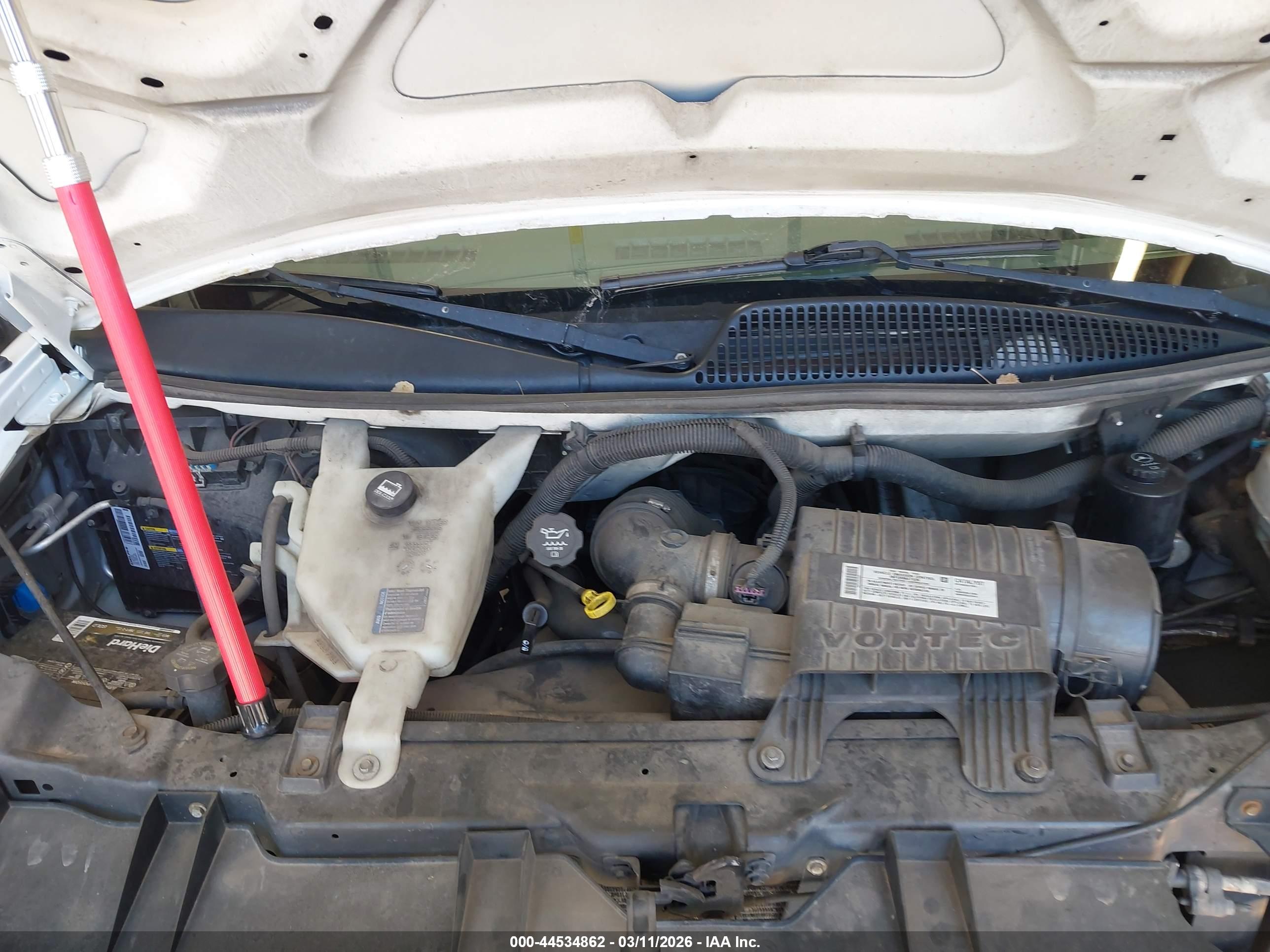 GMC SAVANA image 10