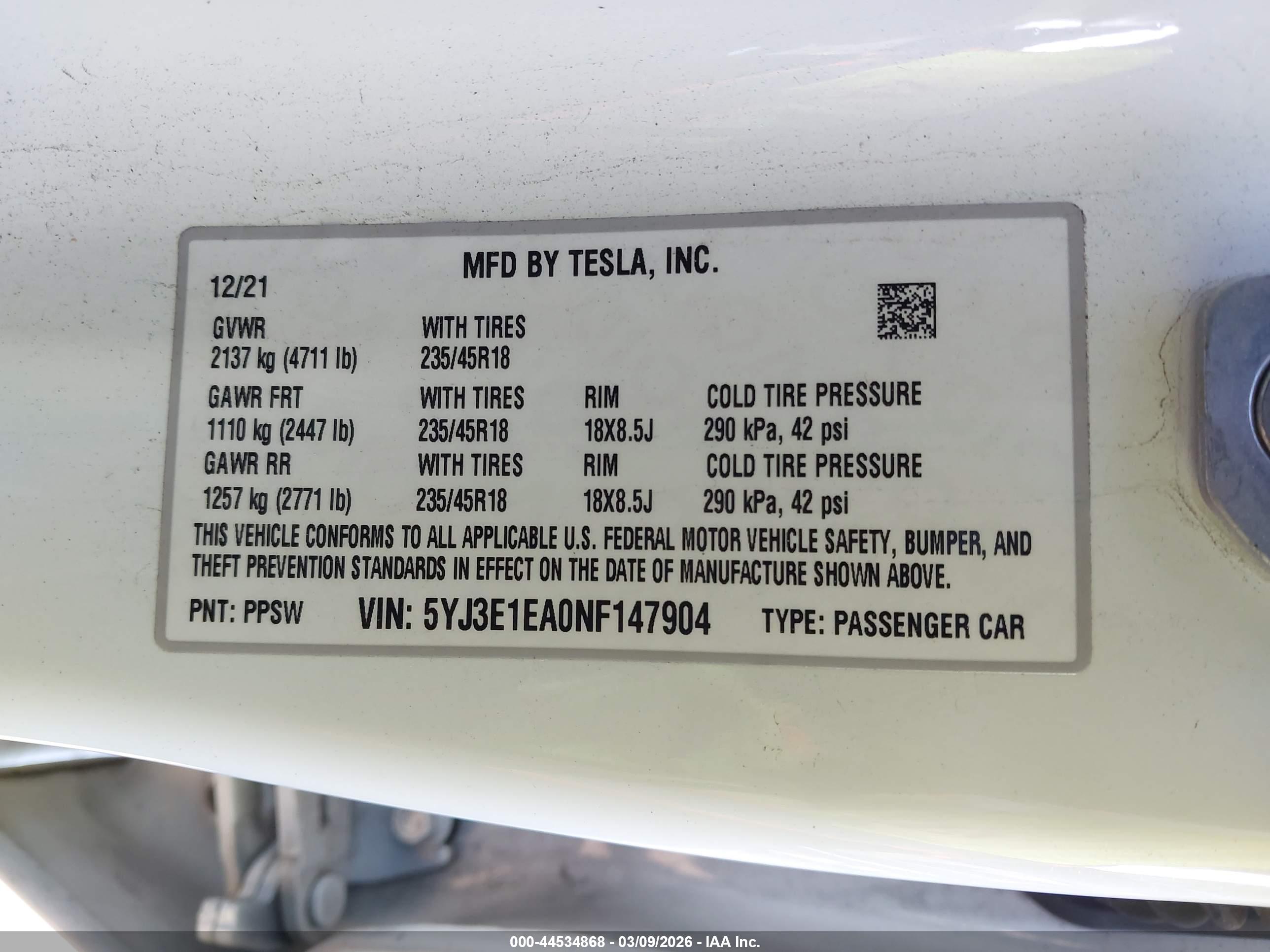 TESLA MODEL image 9