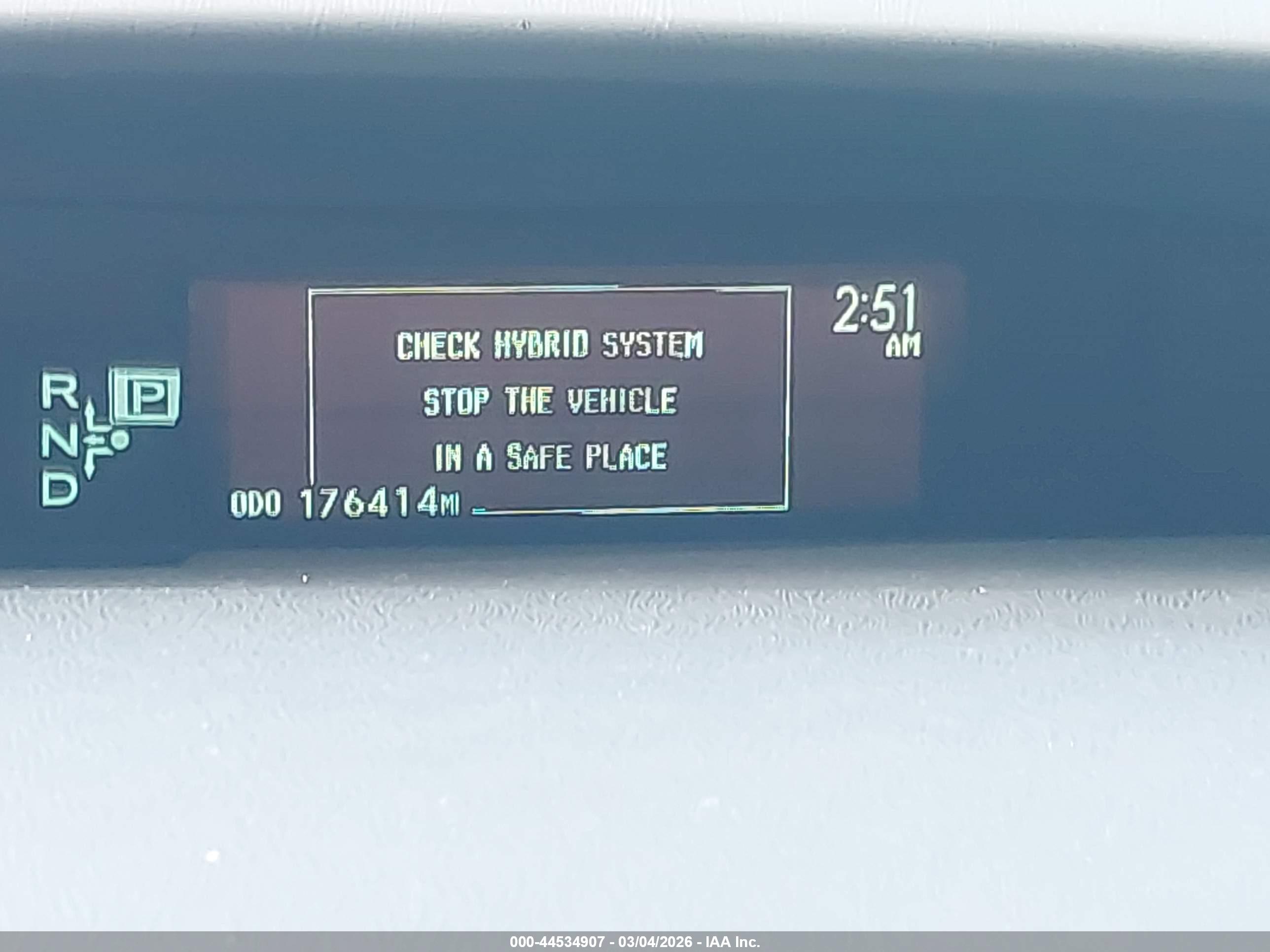 TOYOTA PRIUS image 7