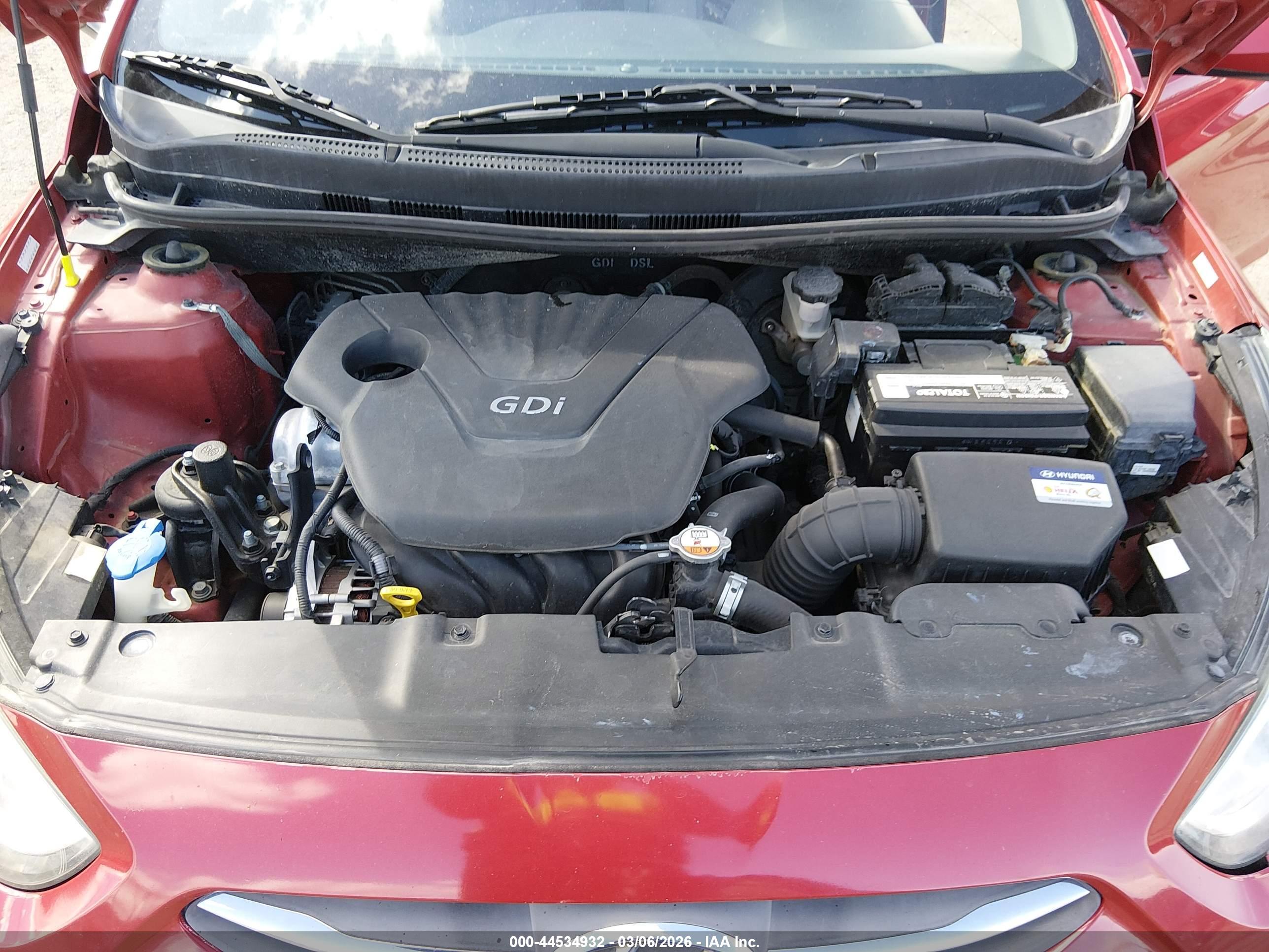 HYUNDAI ACCENT image 10