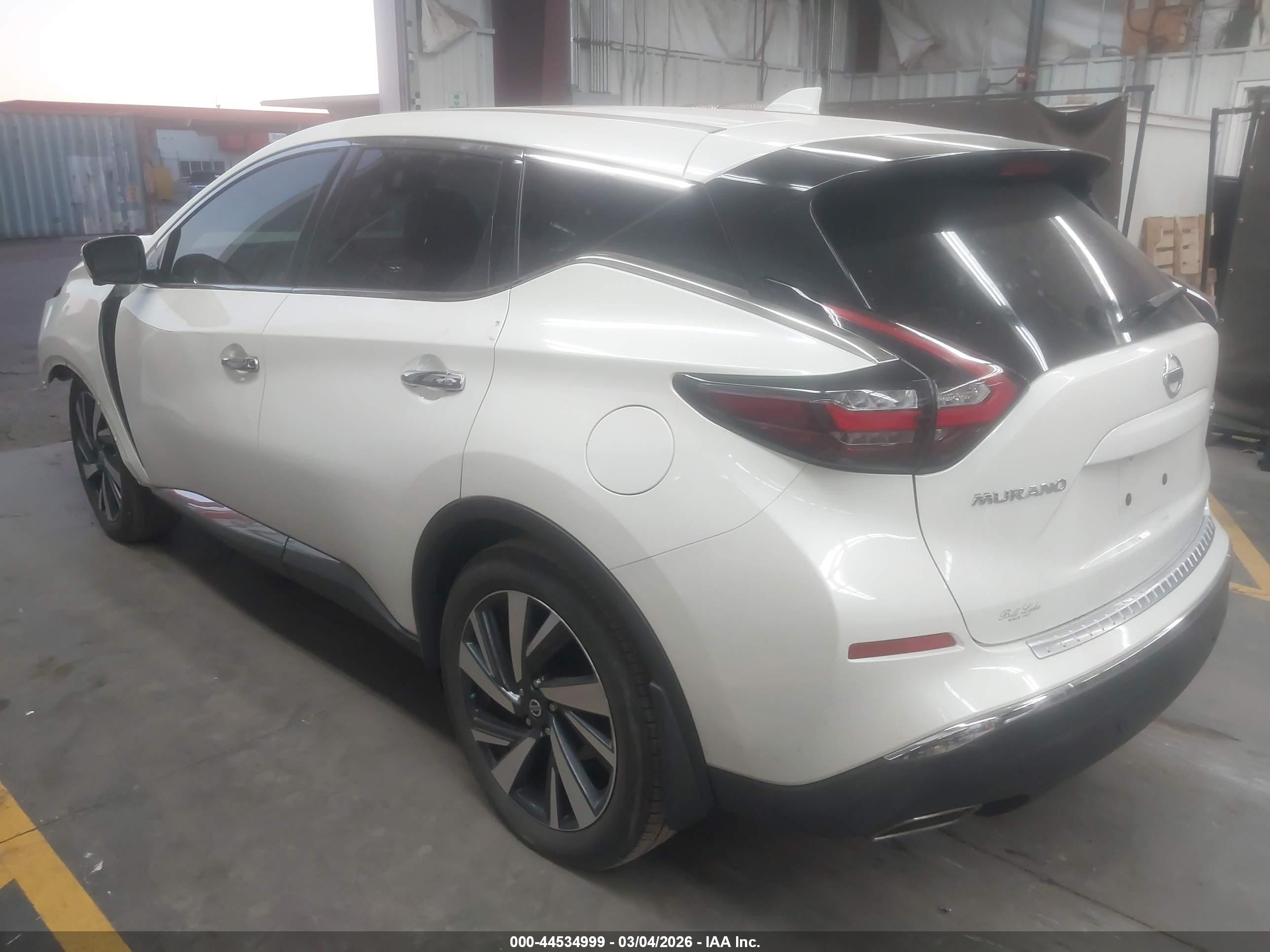 NISSAN MURANO image 3
