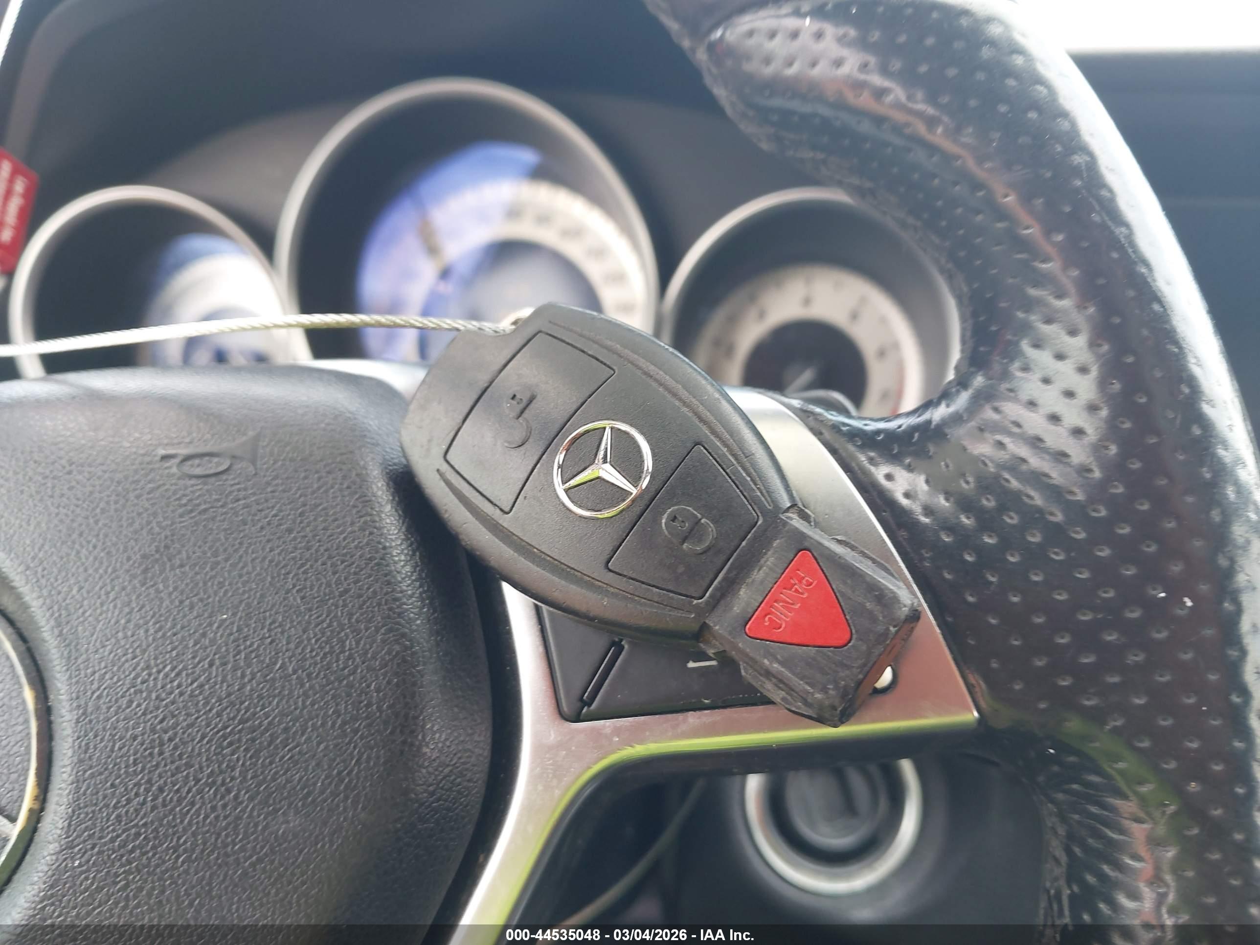 MERCEDES-BENZ C image 11