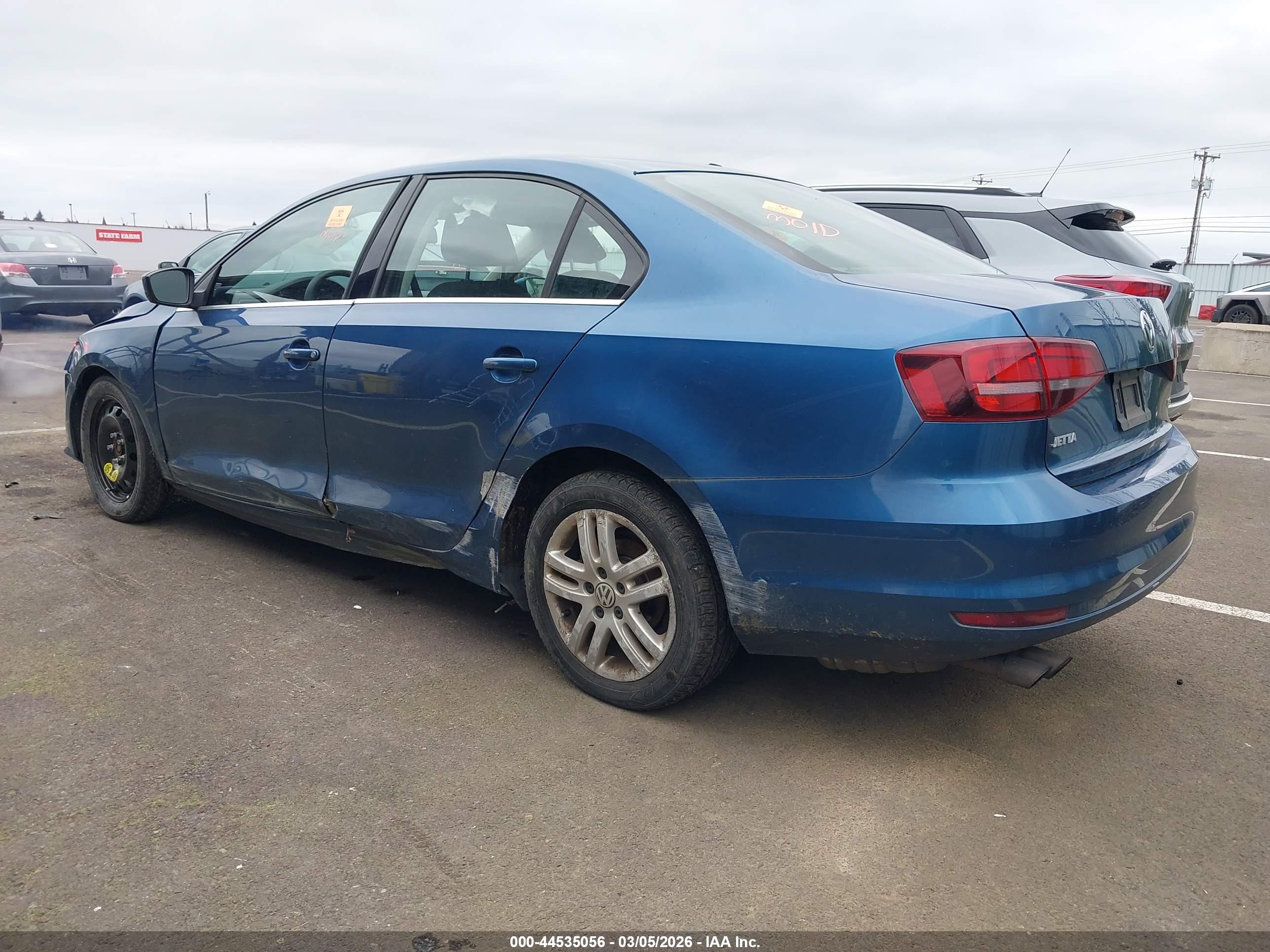 VOLKSWAGEN JETTA image 3