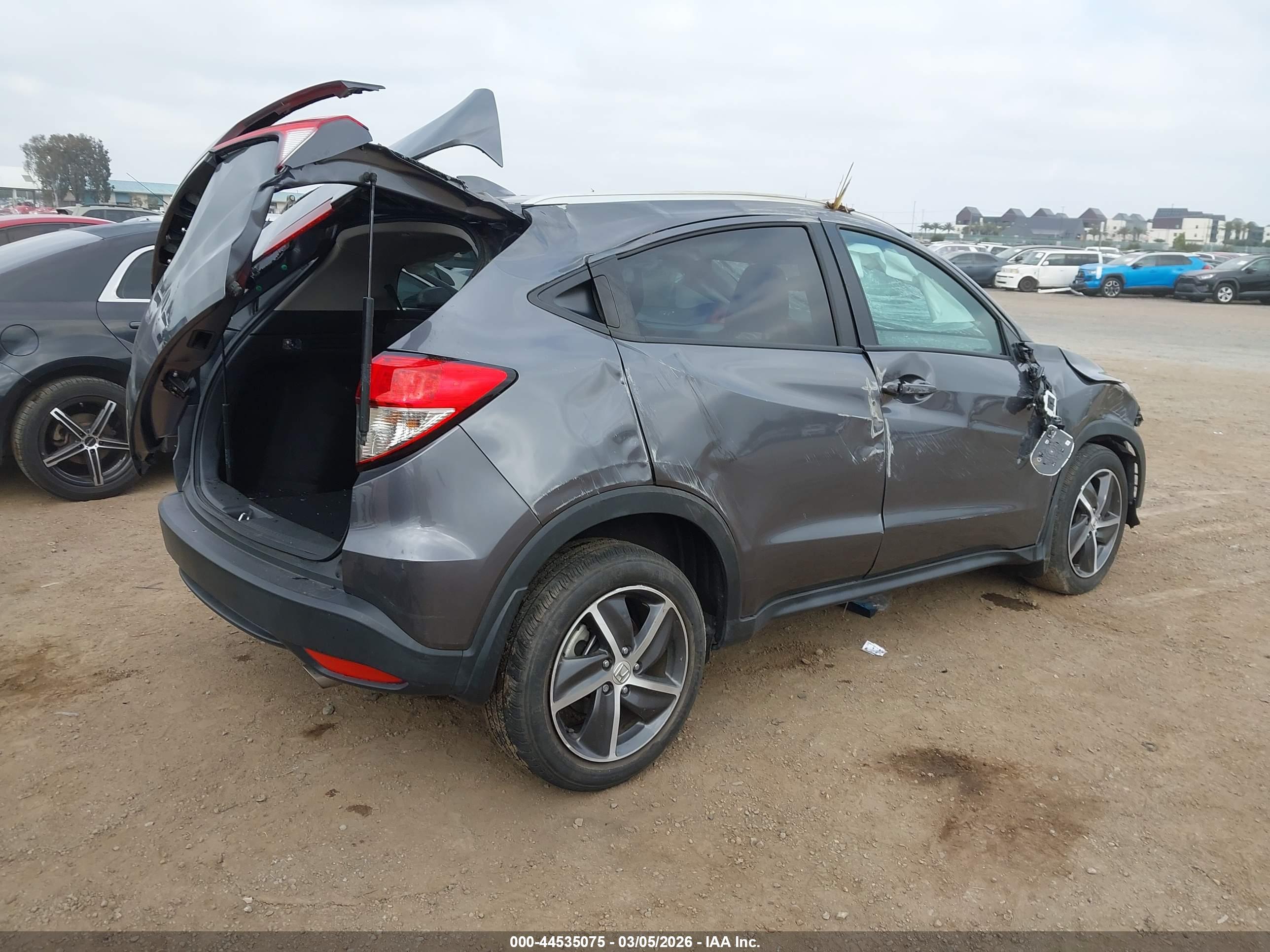 HONDA HR-V image 4