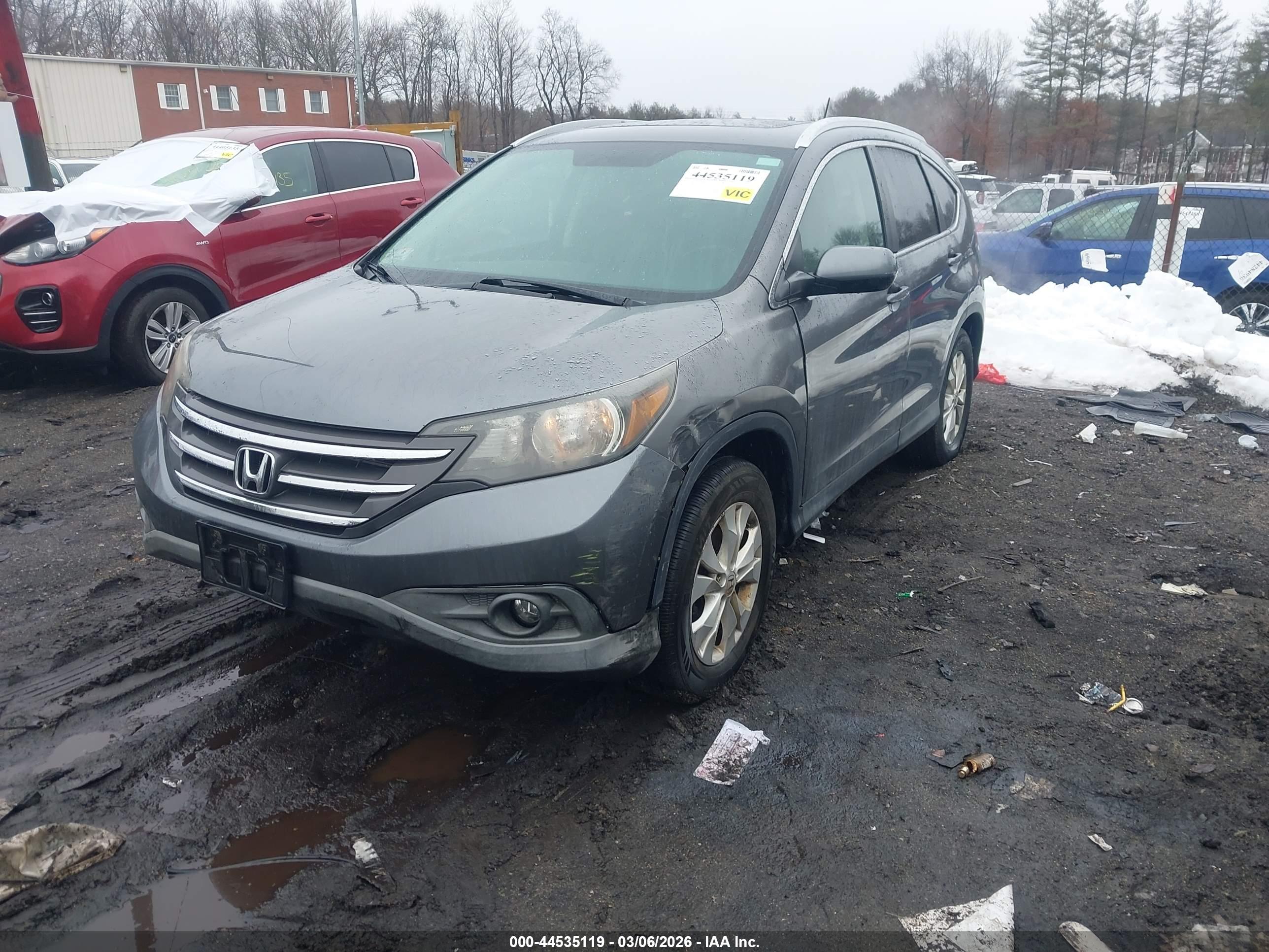 HONDA CR-V image 2