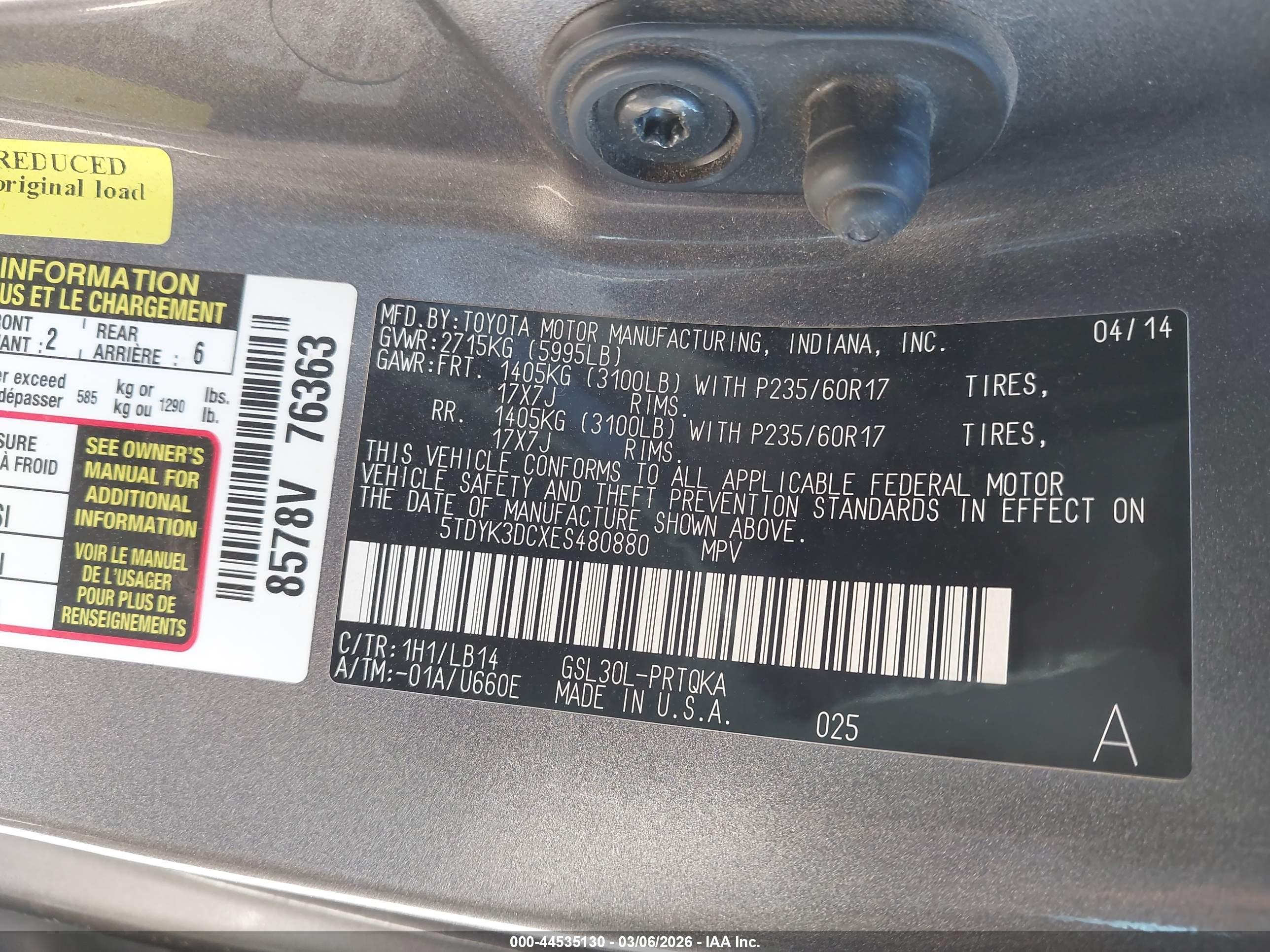 TOYOTA SIENNA image 9