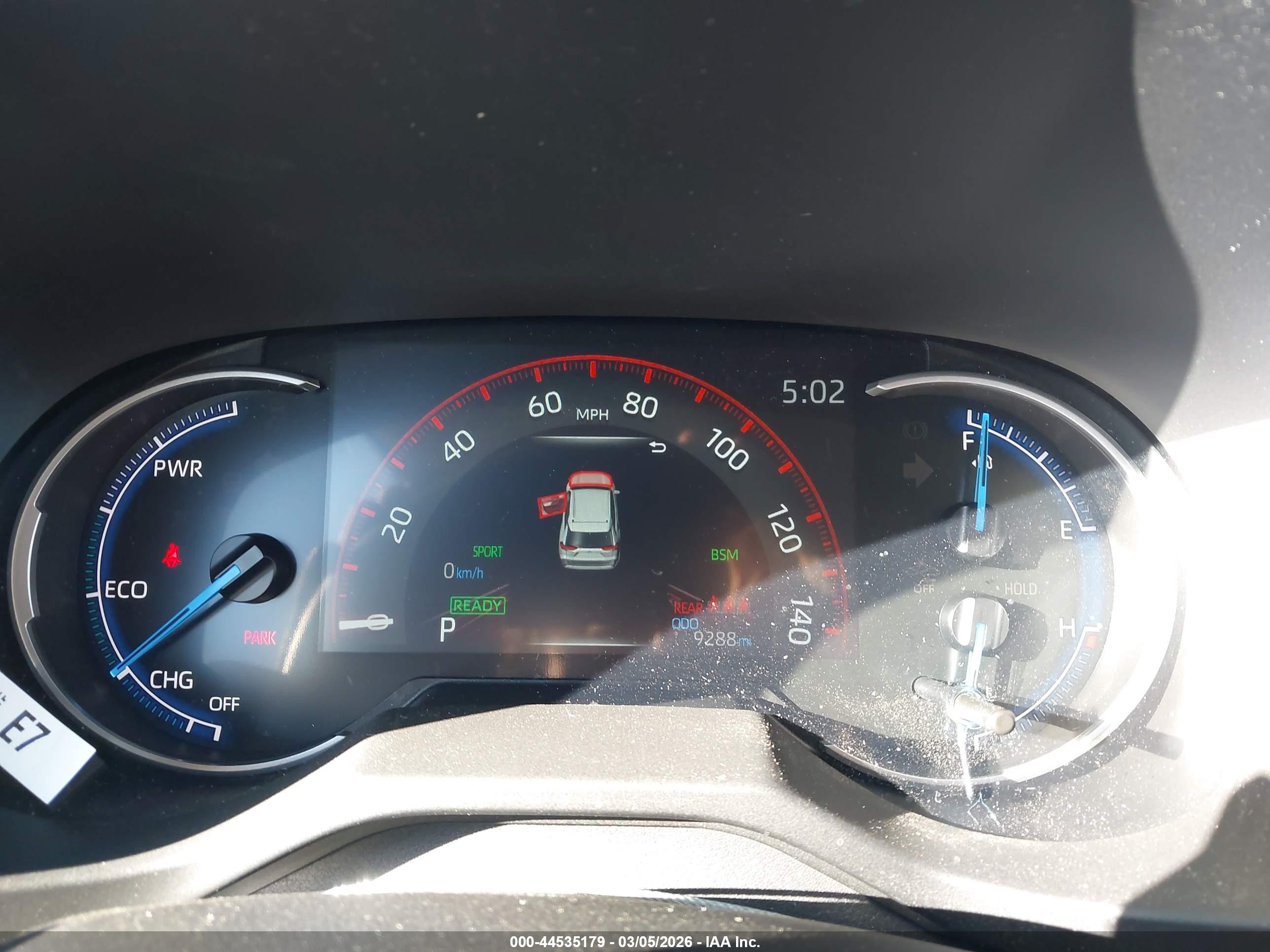 TOYOTA RAV4 image 7