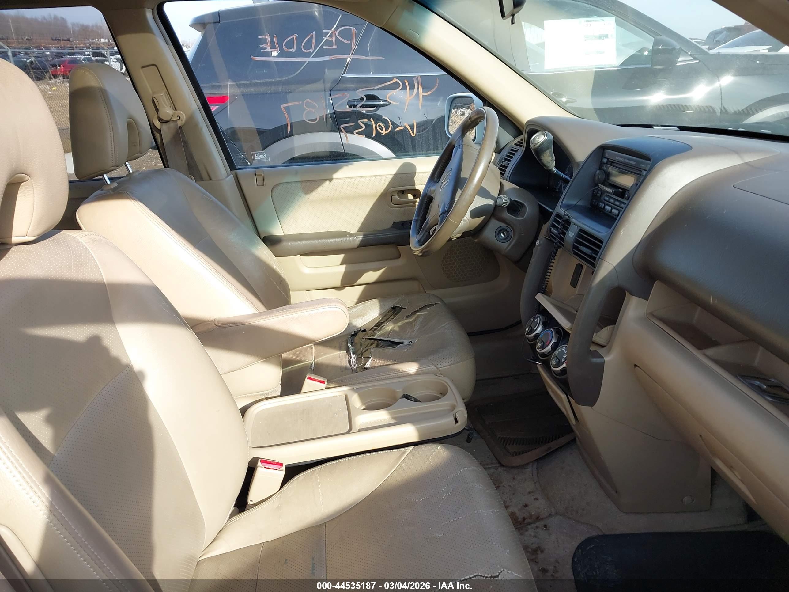 HONDA CR-V image 5