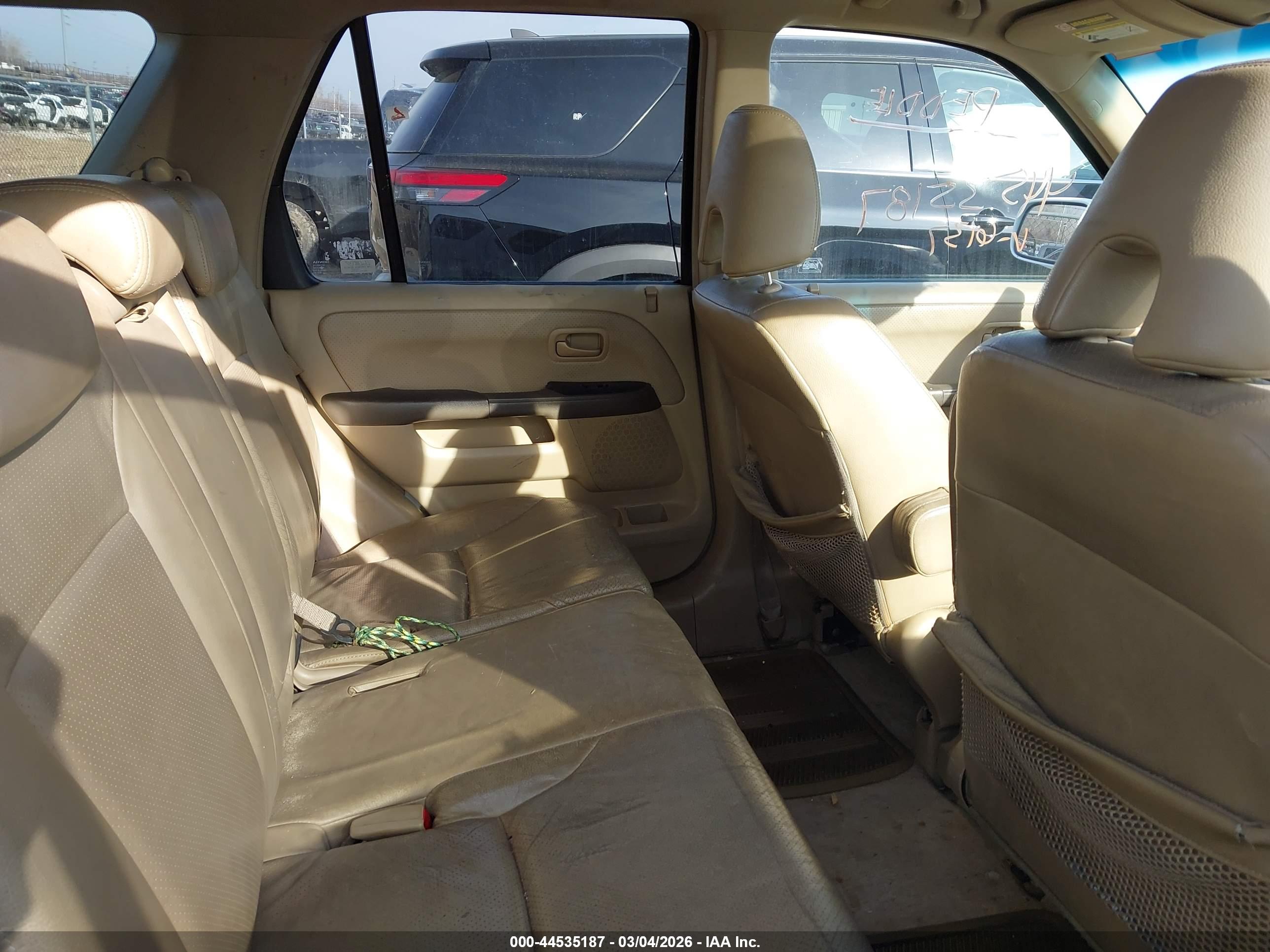 HONDA CR-V image 8