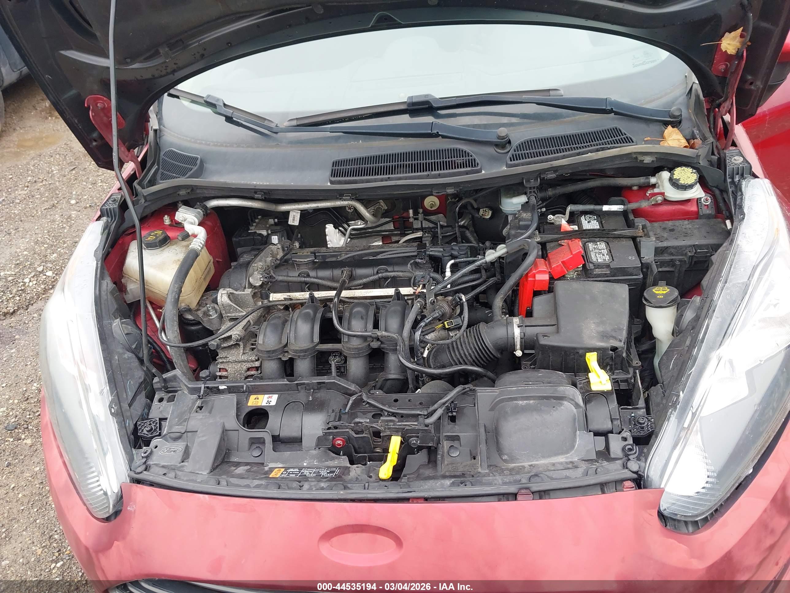 FORD FIESTA image 10