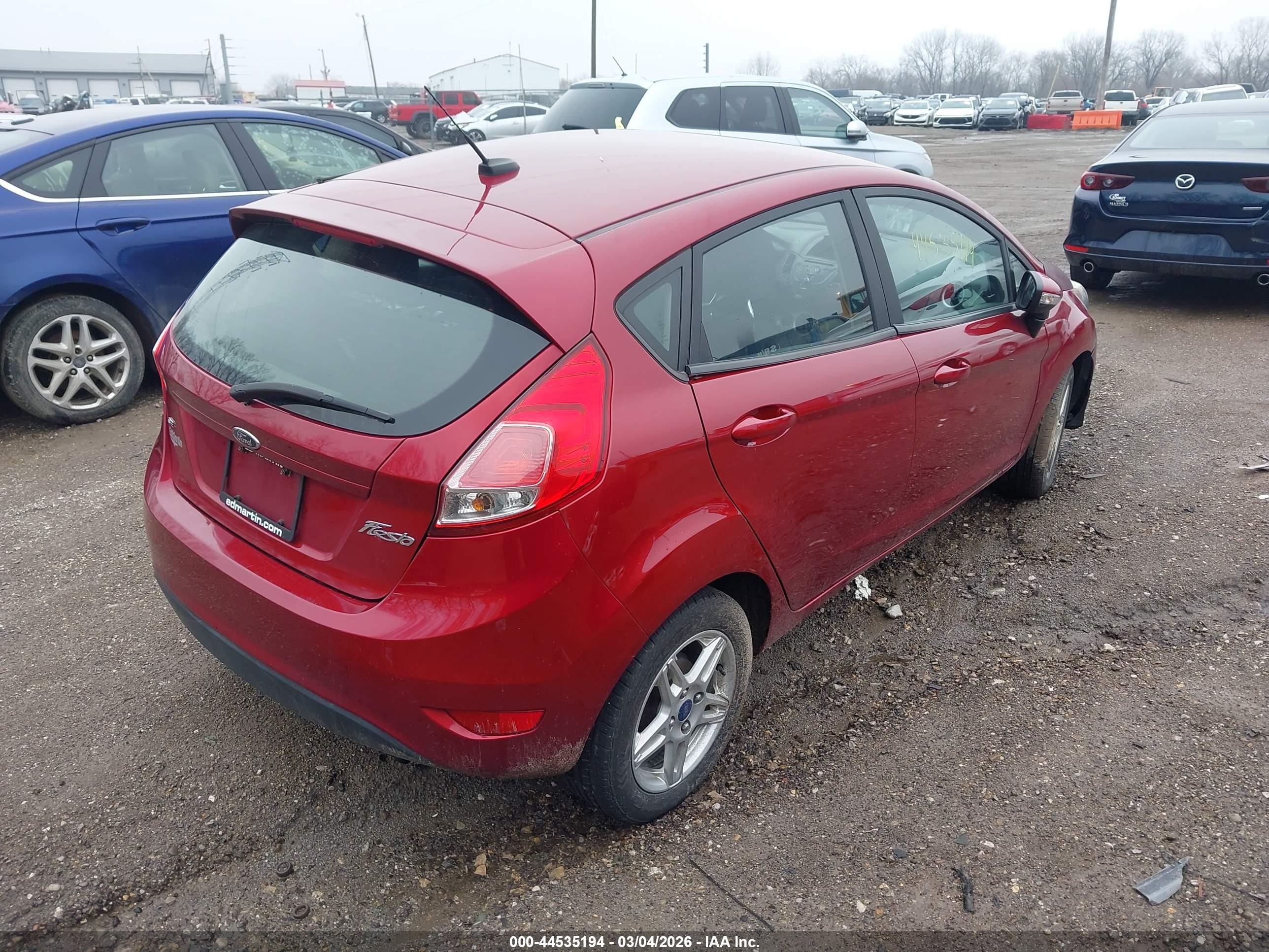 FORD FIESTA image 4