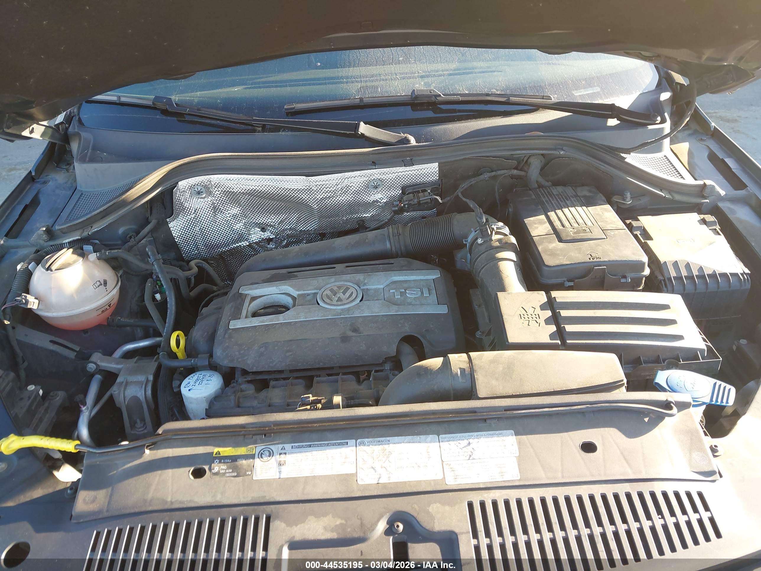 VOLKSWAGEN TIGUAN image 10