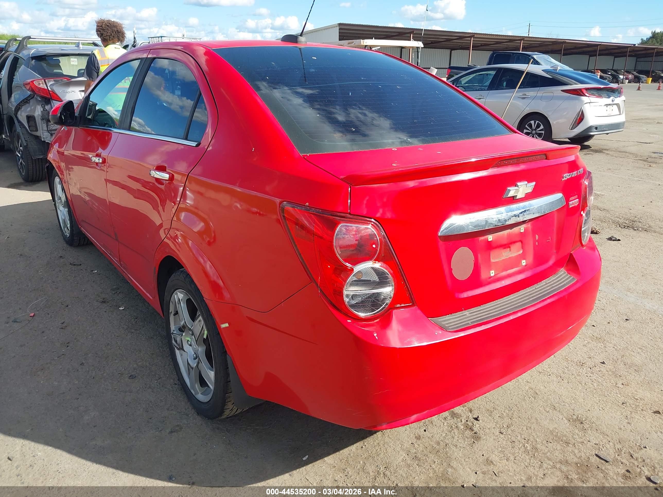 CHEVROLET SONIC image 3