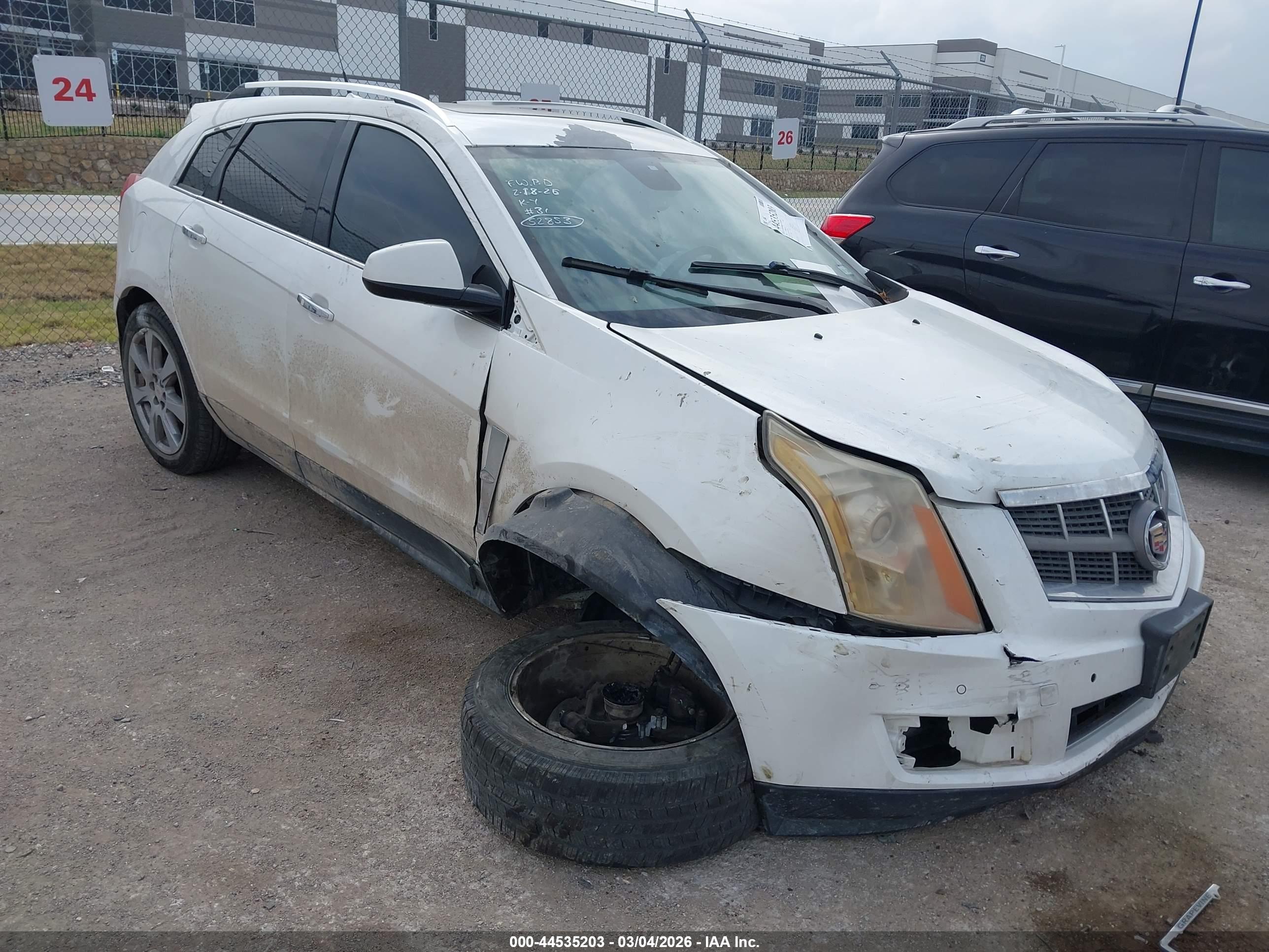 CADILLAC SRX image 6