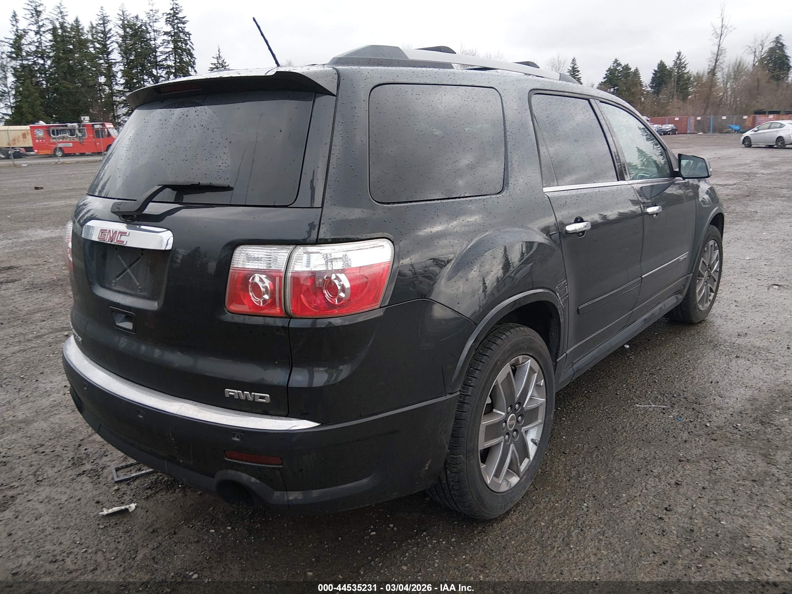 GMC ACADIA image 4