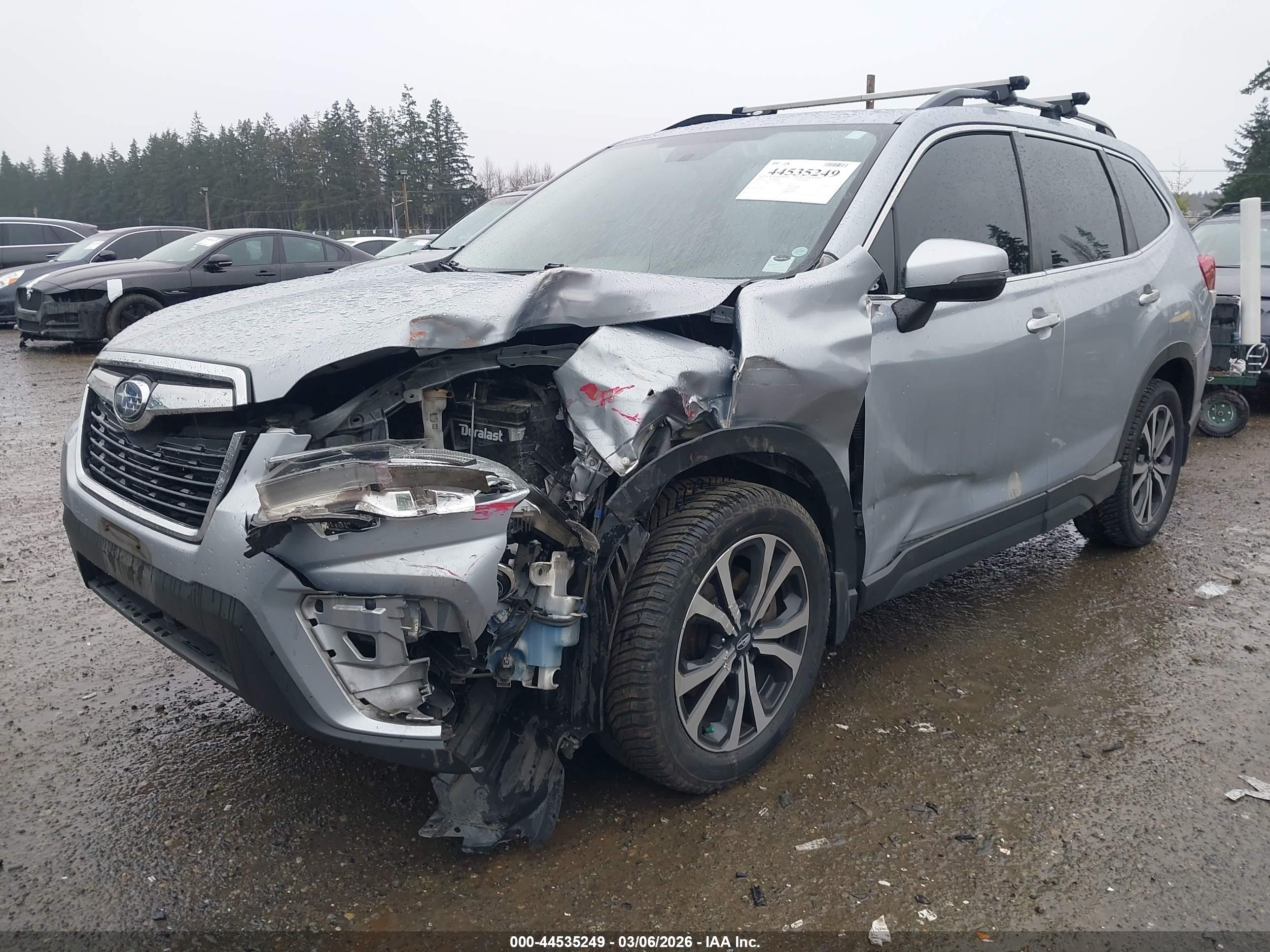 SUBARU FORESTER image 2