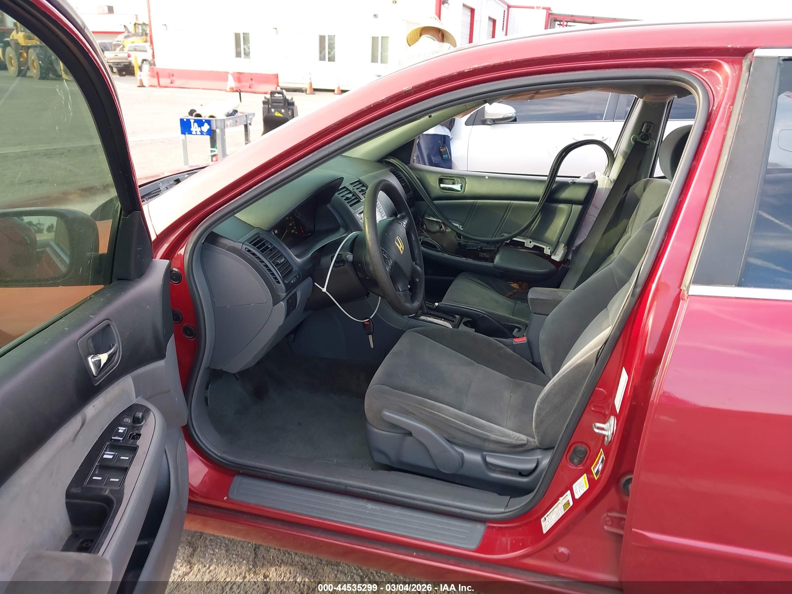 HONDA ACCORD image 5